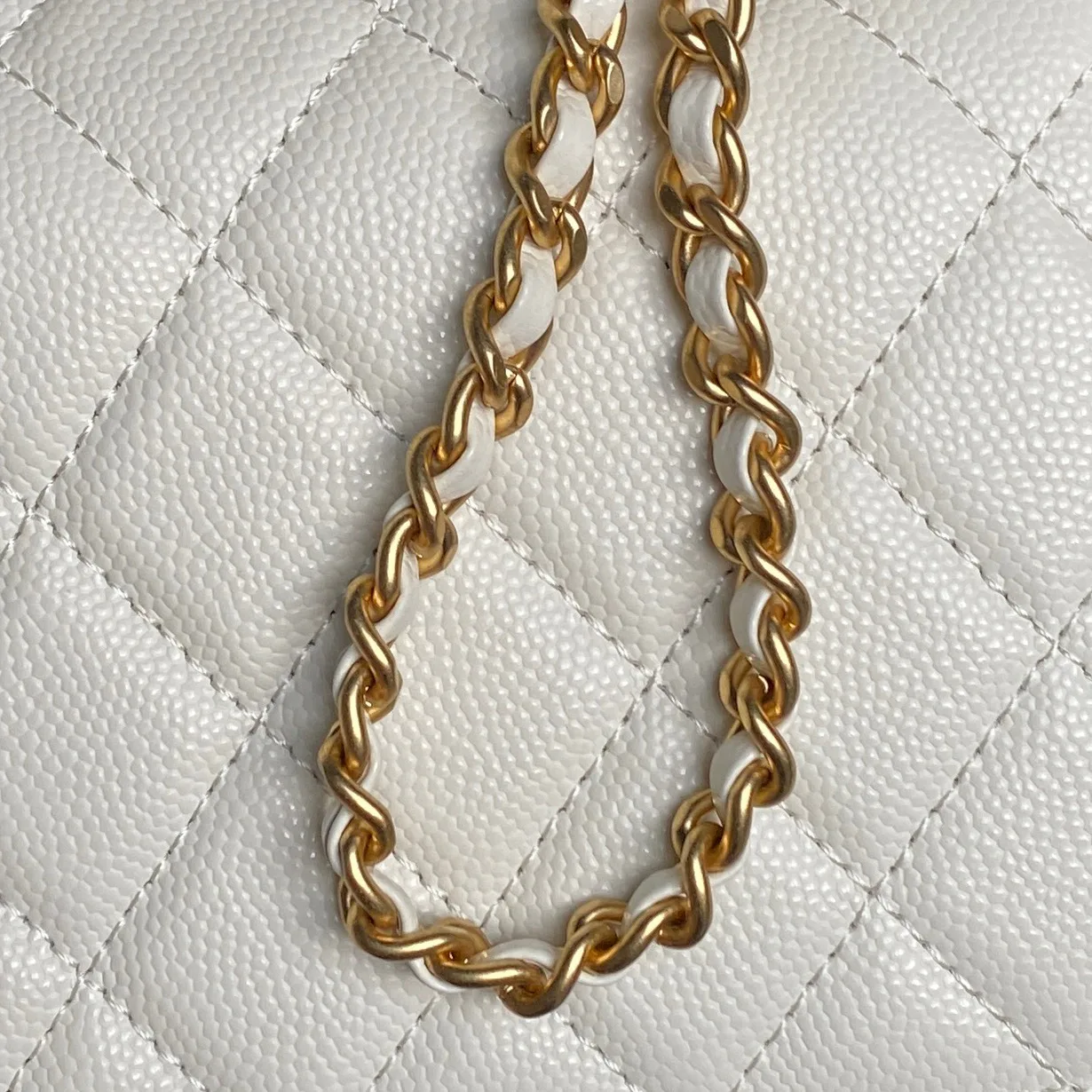 Women's Classic Handbags CHANEL 18000294
