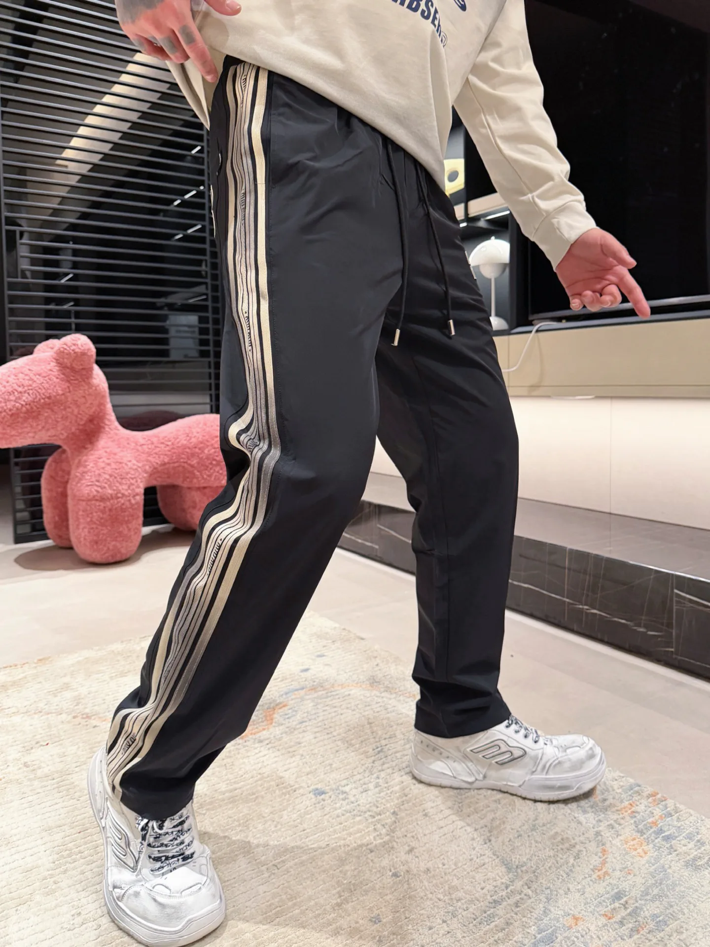 Men's Trousers MIU MIU 18499730