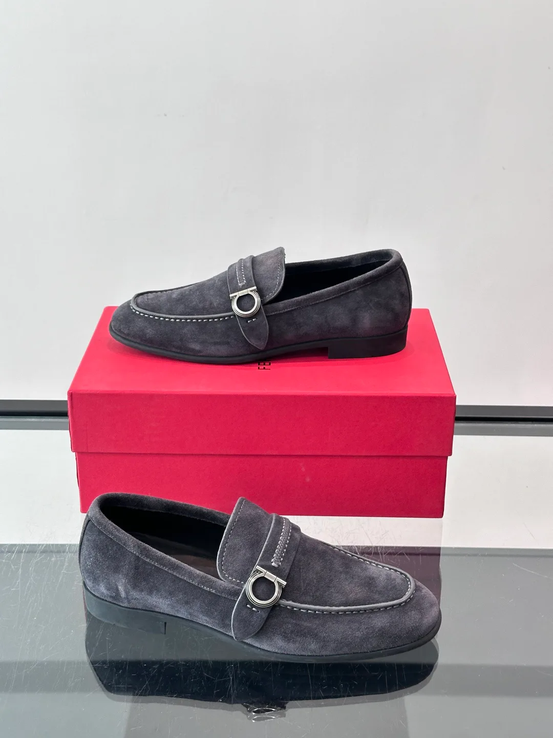 Men's Loafers And Dress Shoes SALVATORE FERRAGAMO 18079452