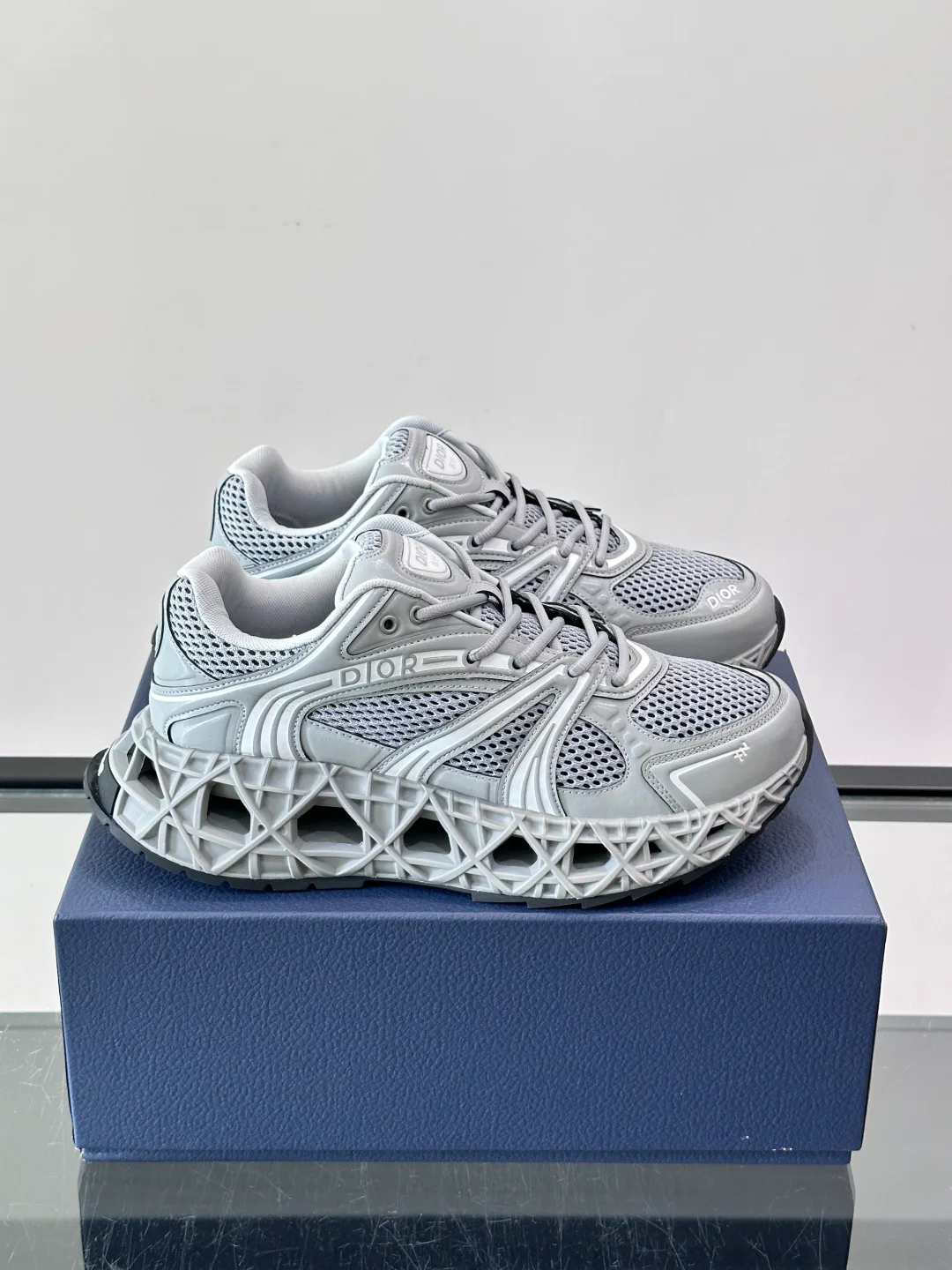 Men's Sneakers CHRISTIAN DIOR 18102563