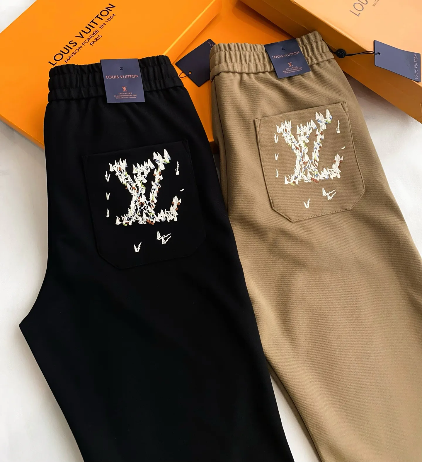 Men's Trousers LOUIS VUITTON 18161917