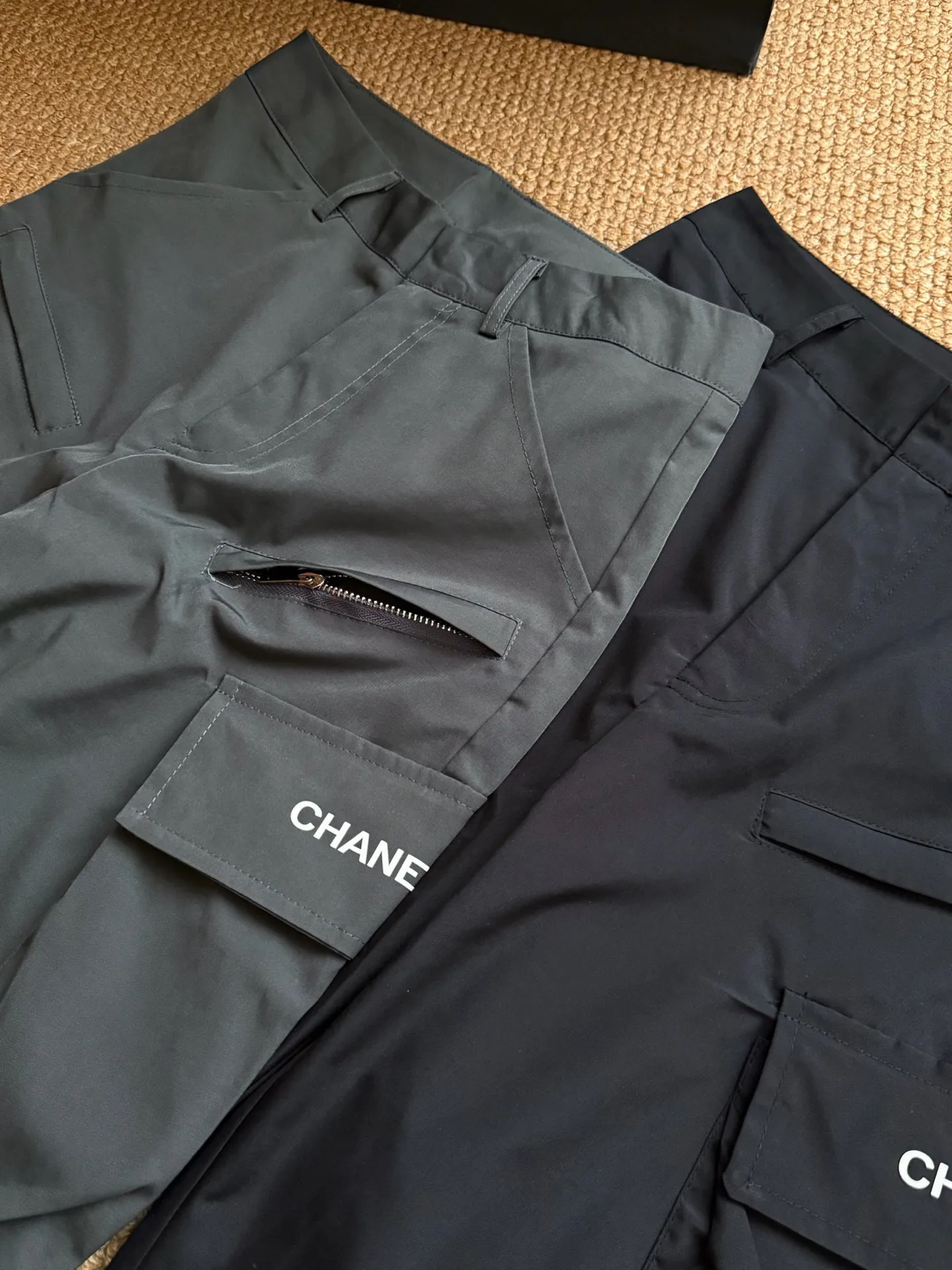 Women's Trousers CHANEL 18324993