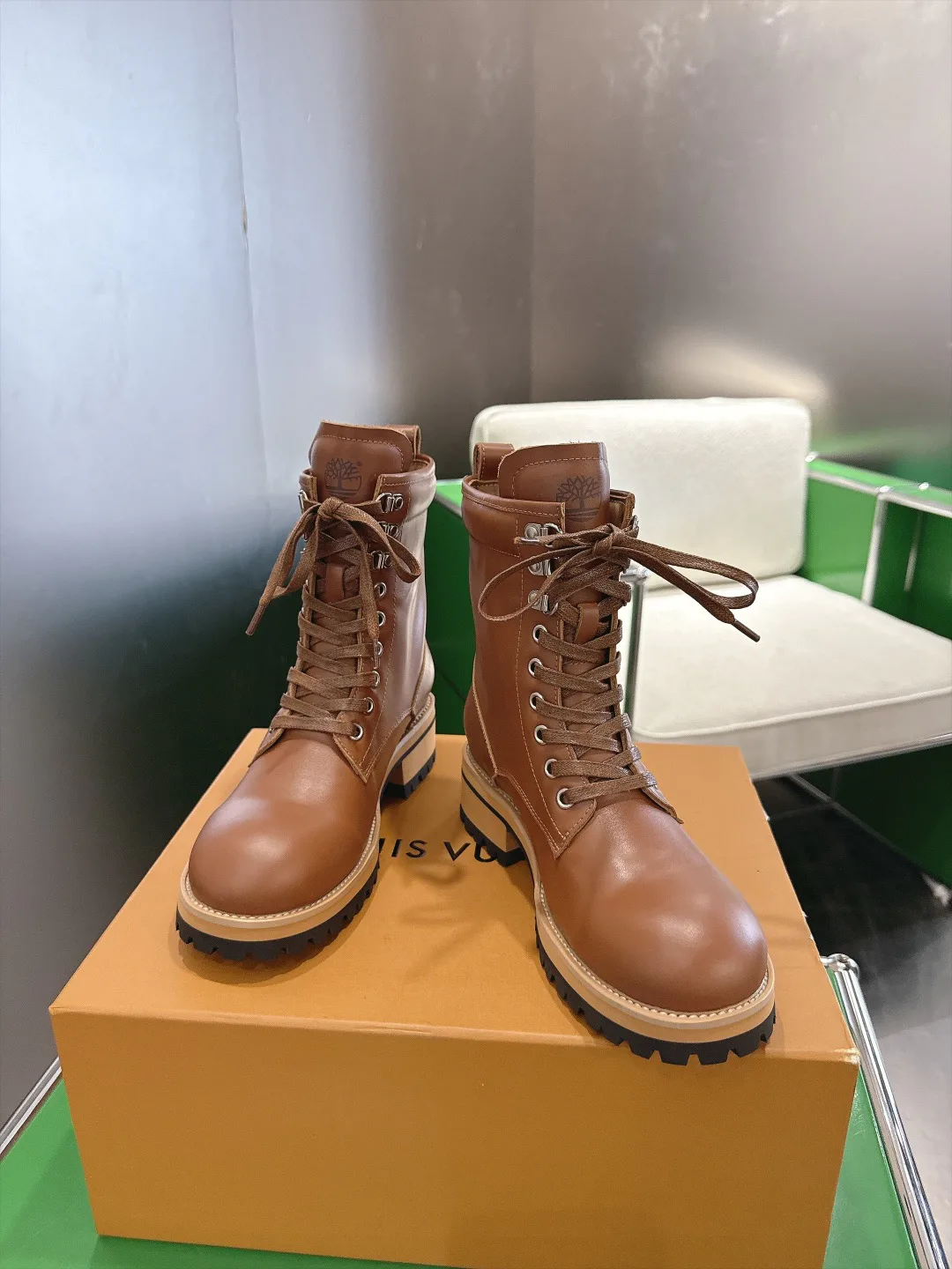 Women's Ankle Boots LOUIS VUITTON 18053353