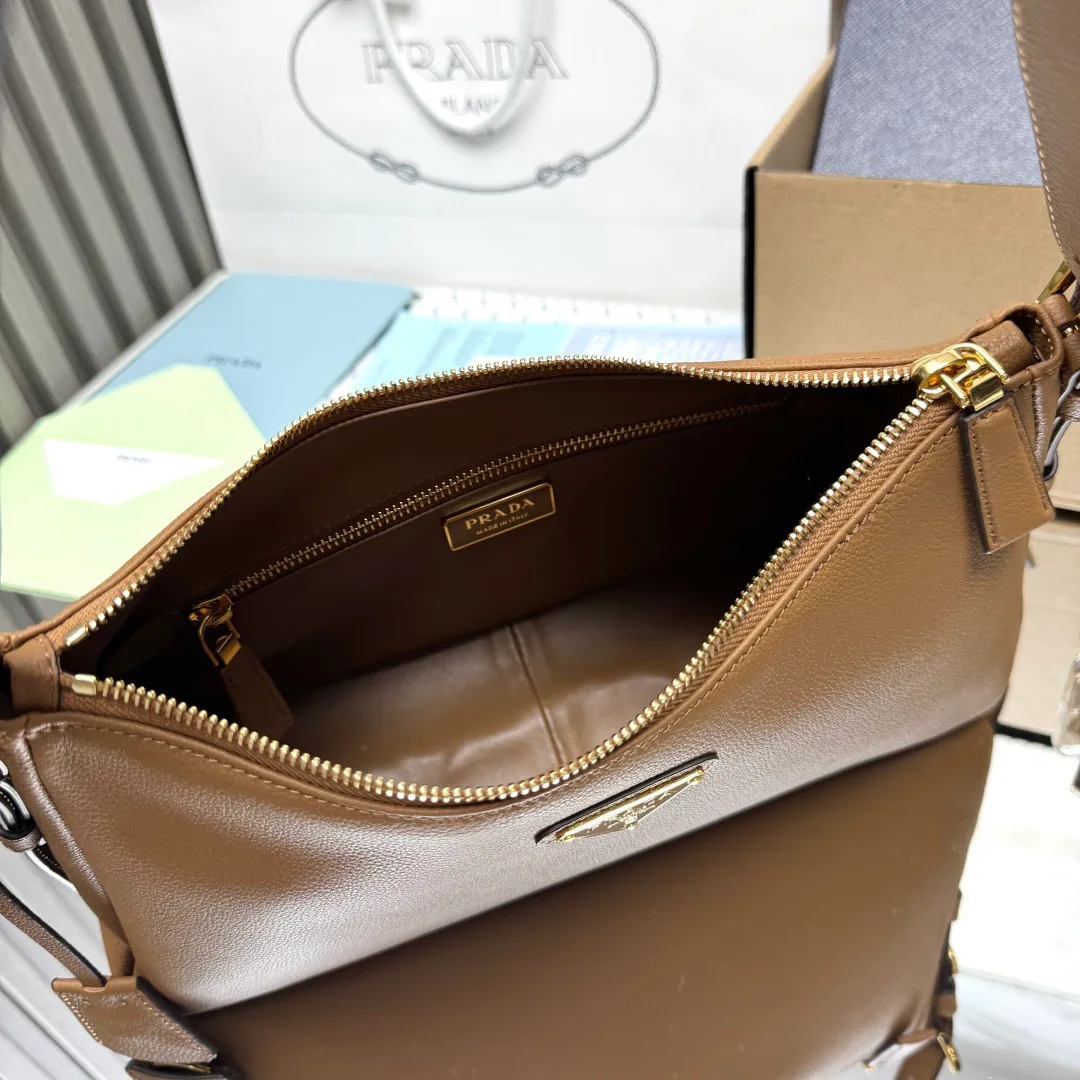 Women's Classic Handbags PRADA 18323053