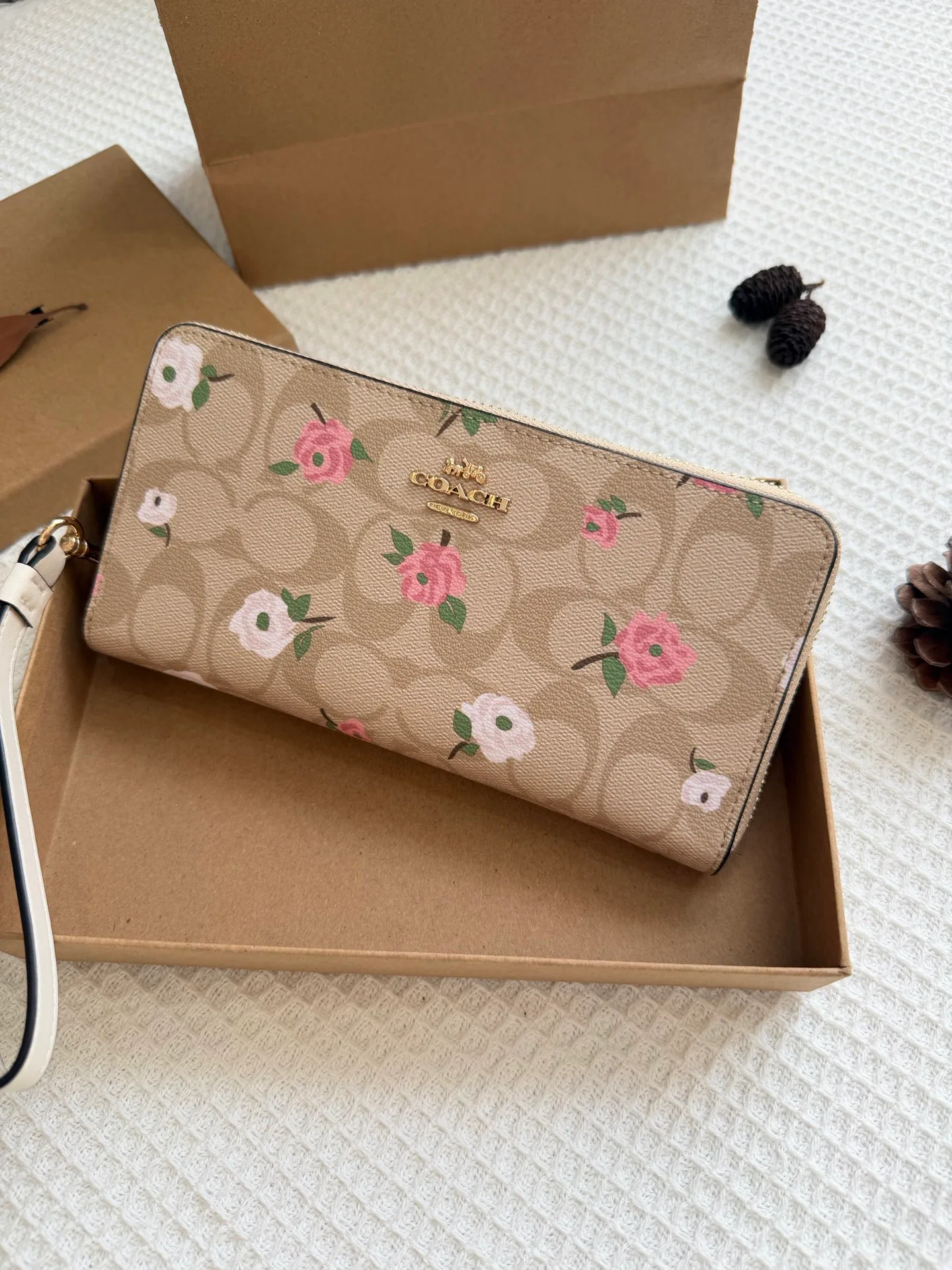 Women's Clutches COACH 18364954