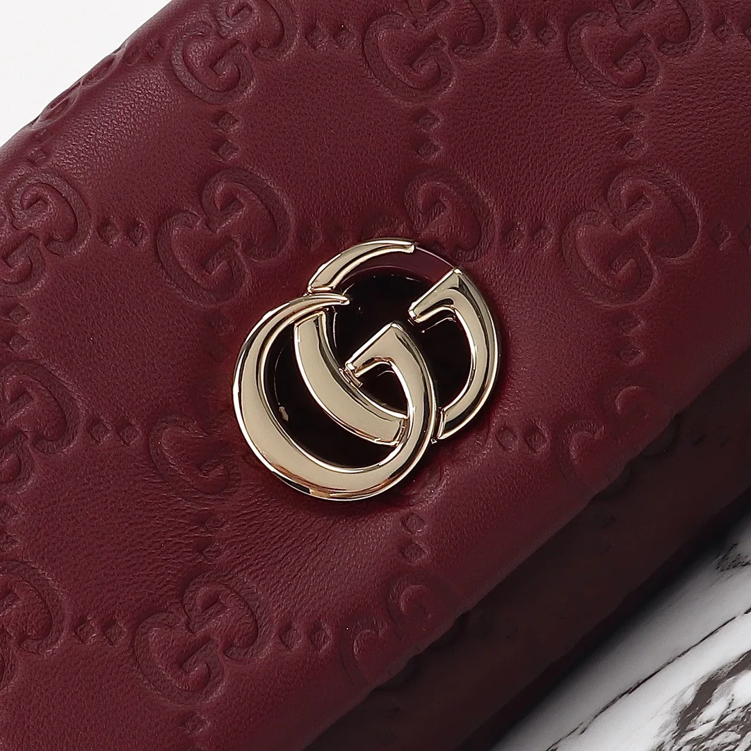 Women's Classic Handbags GUCCI 18210718