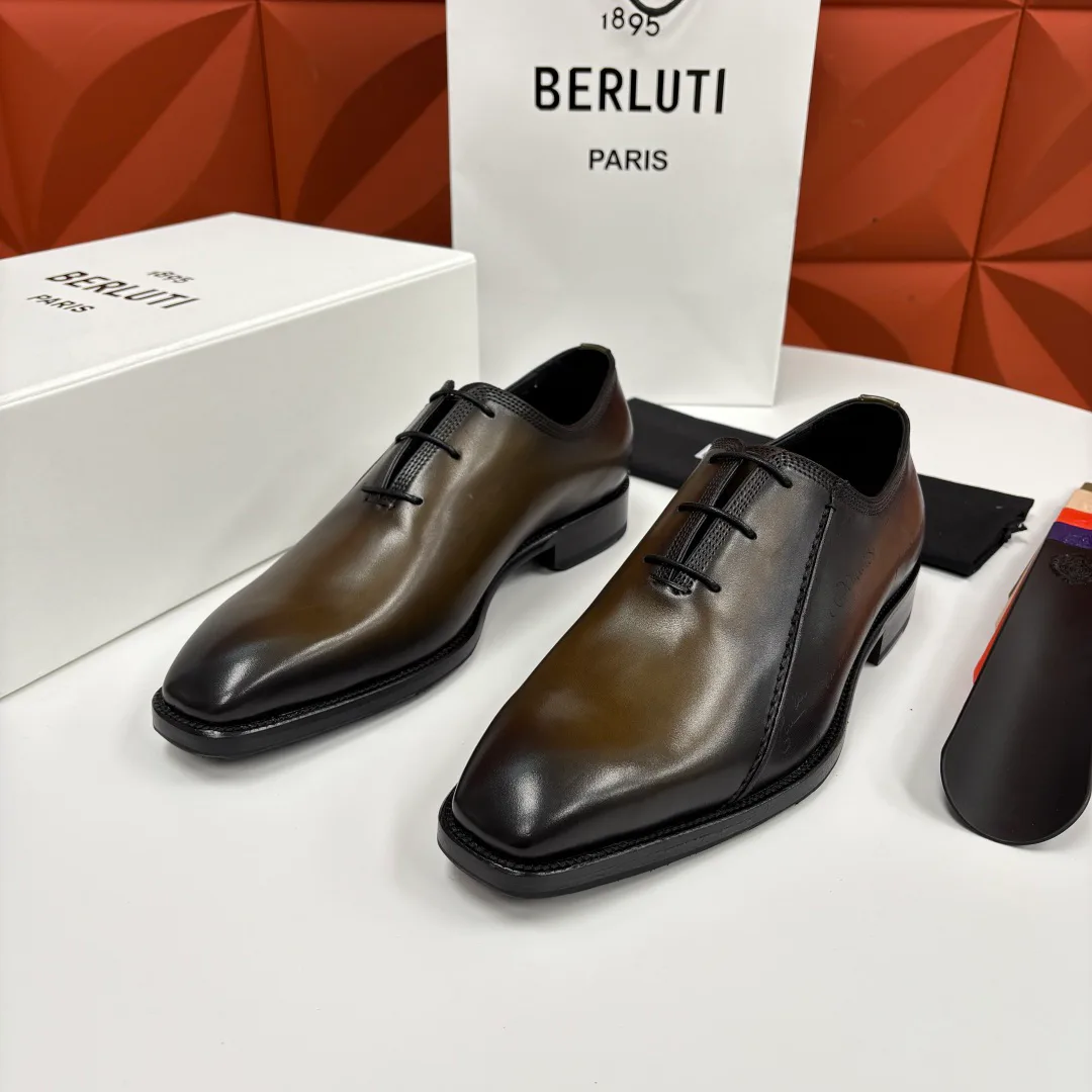 Men's Loafers And Dress Shoes BERLUTI 18117432