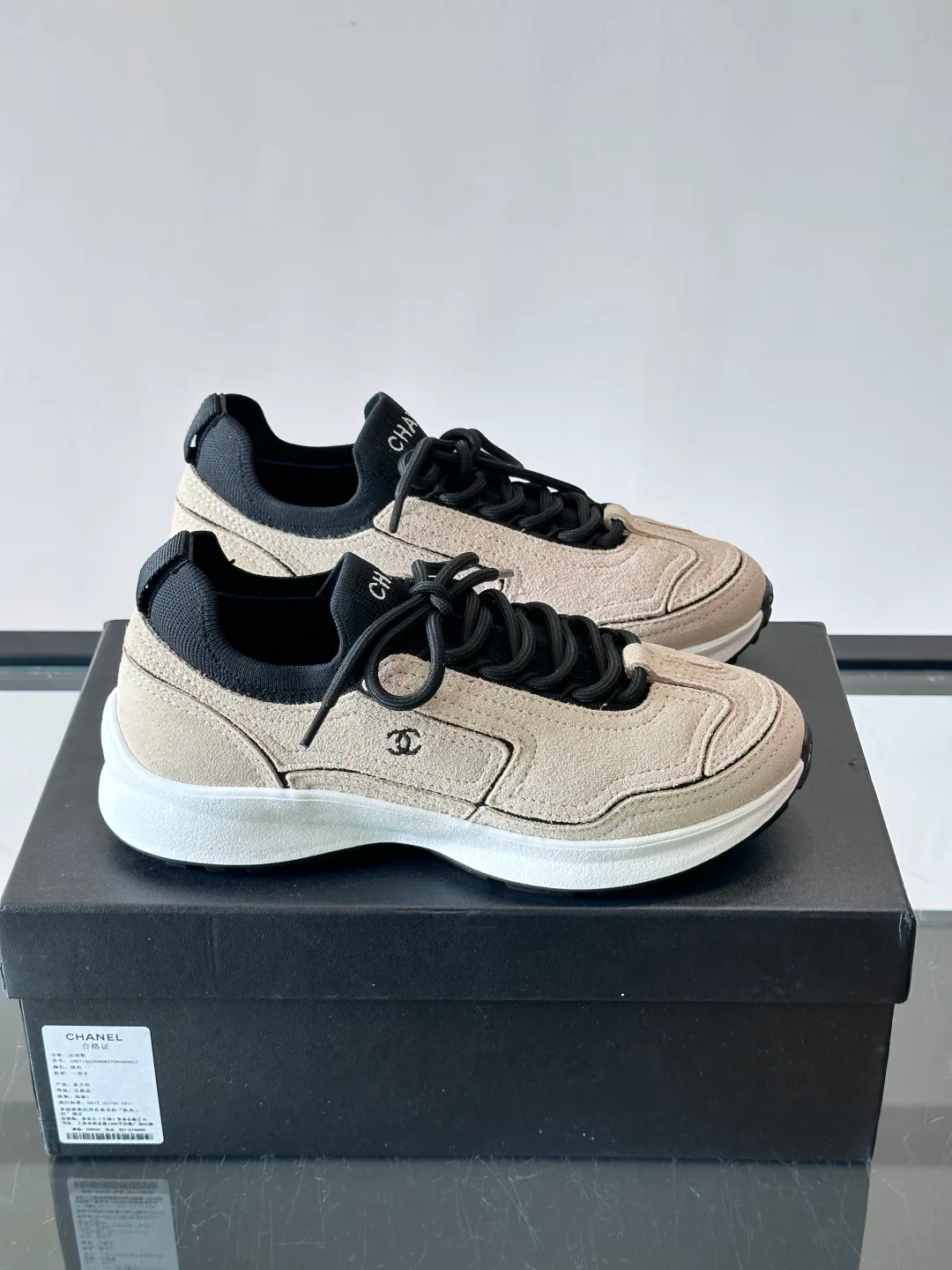 Women's Sneakers CHANEL 18079223
