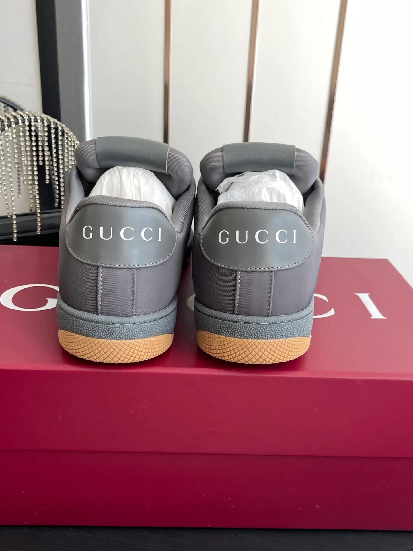 Кроссовки Женские Gucci 18582906