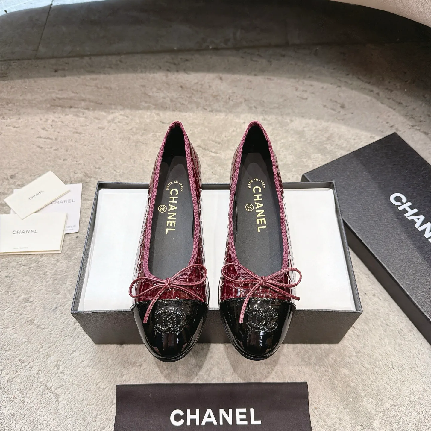 Women's Ballet Flats CHANEL 18323598