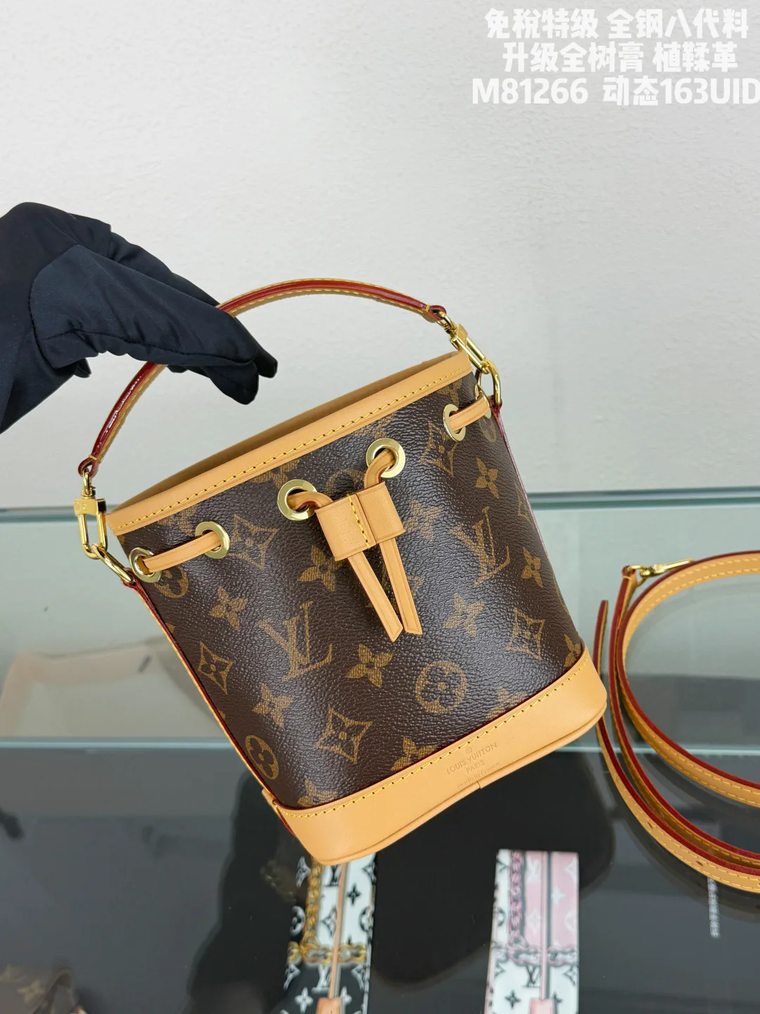Women's Classic Handbags LOUIS VUITTON 17999732