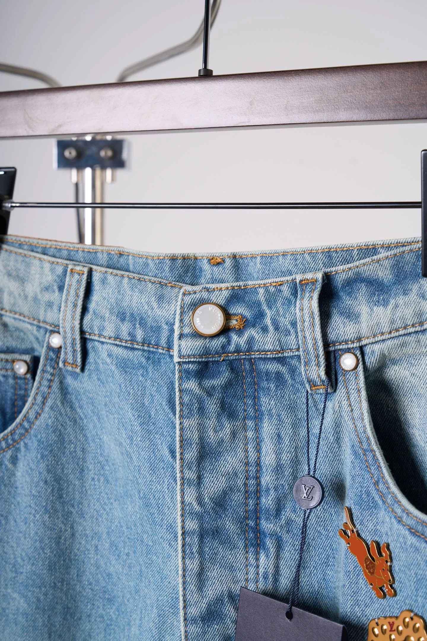 Men's Jeans LOUIS VUITTON 18179048