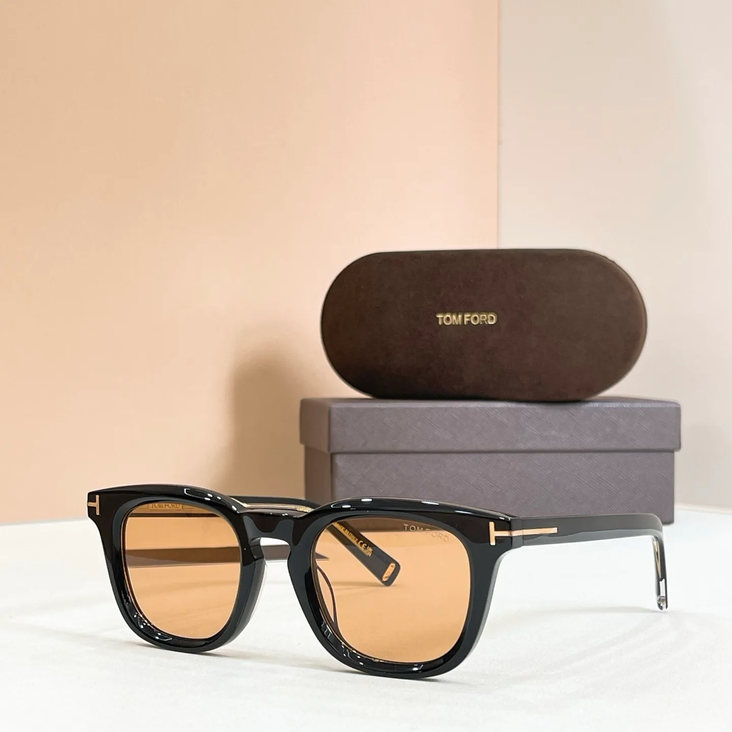 Glasses TOM FORD 18474581