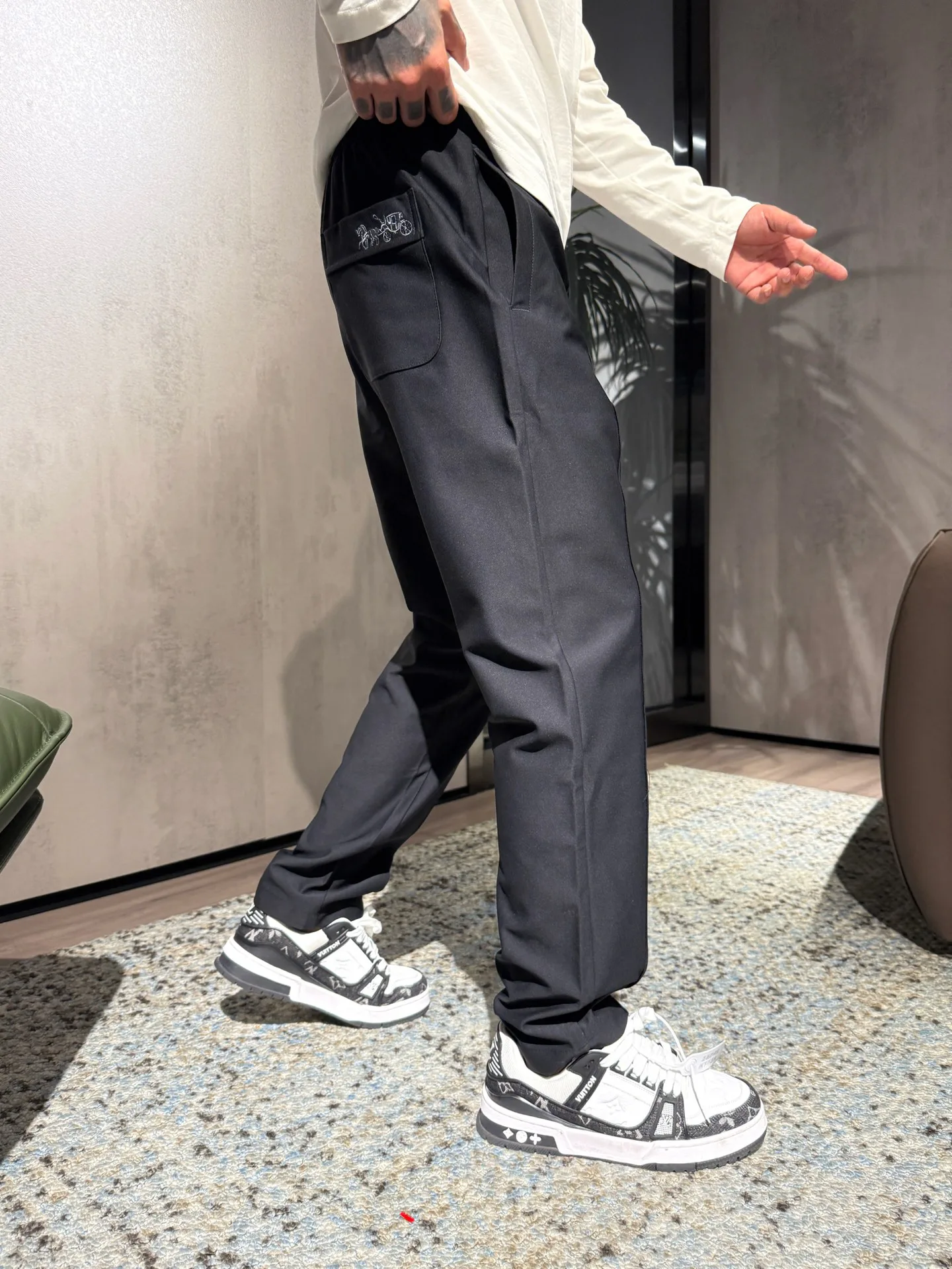 Men's Trousers COACH 18097697