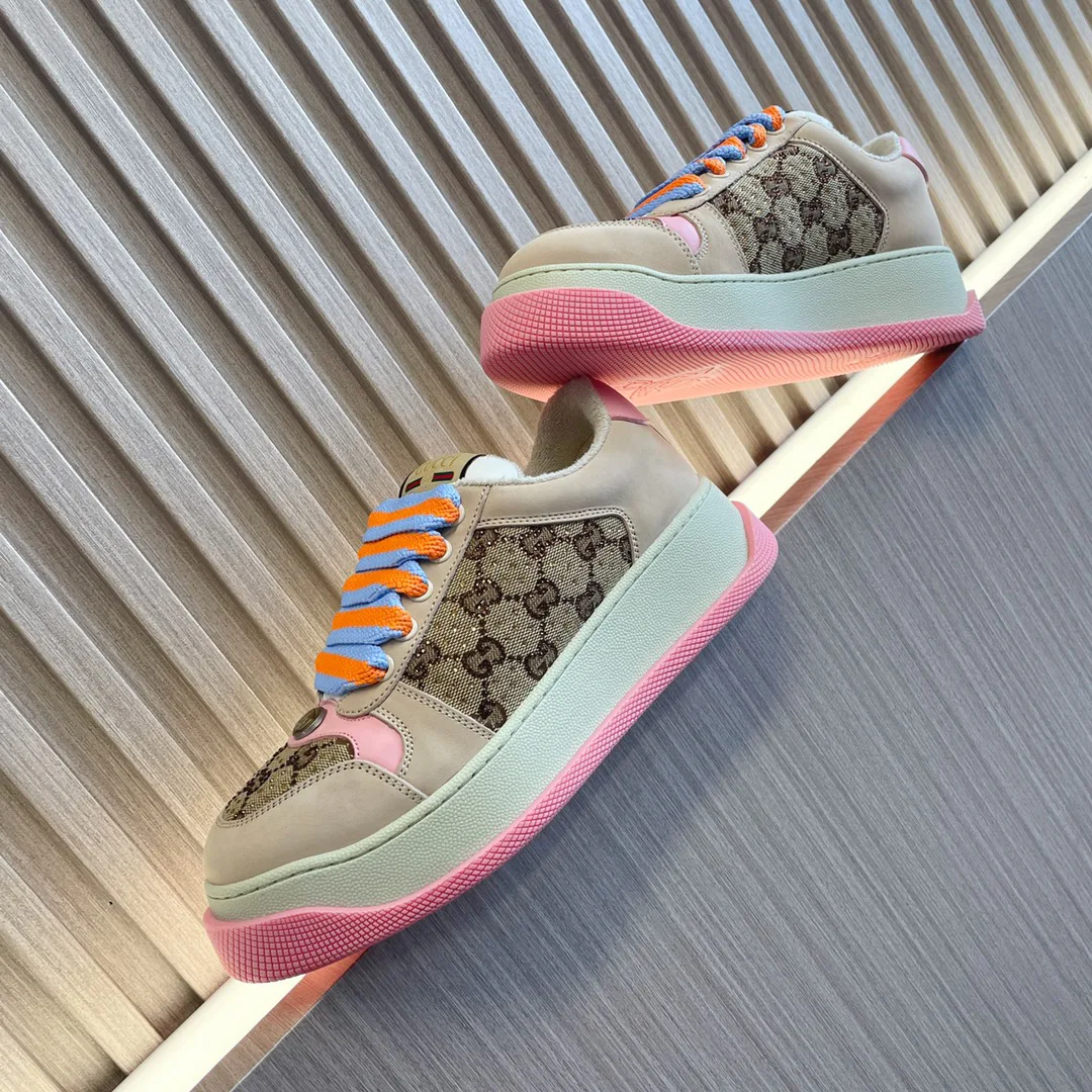 Women's Sneakers GUCCI 17897025