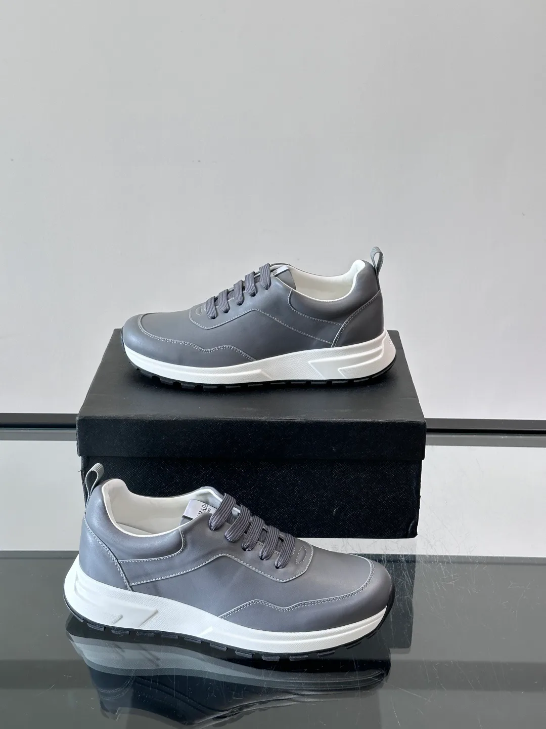 Men's Sneakers PRADA 17349447