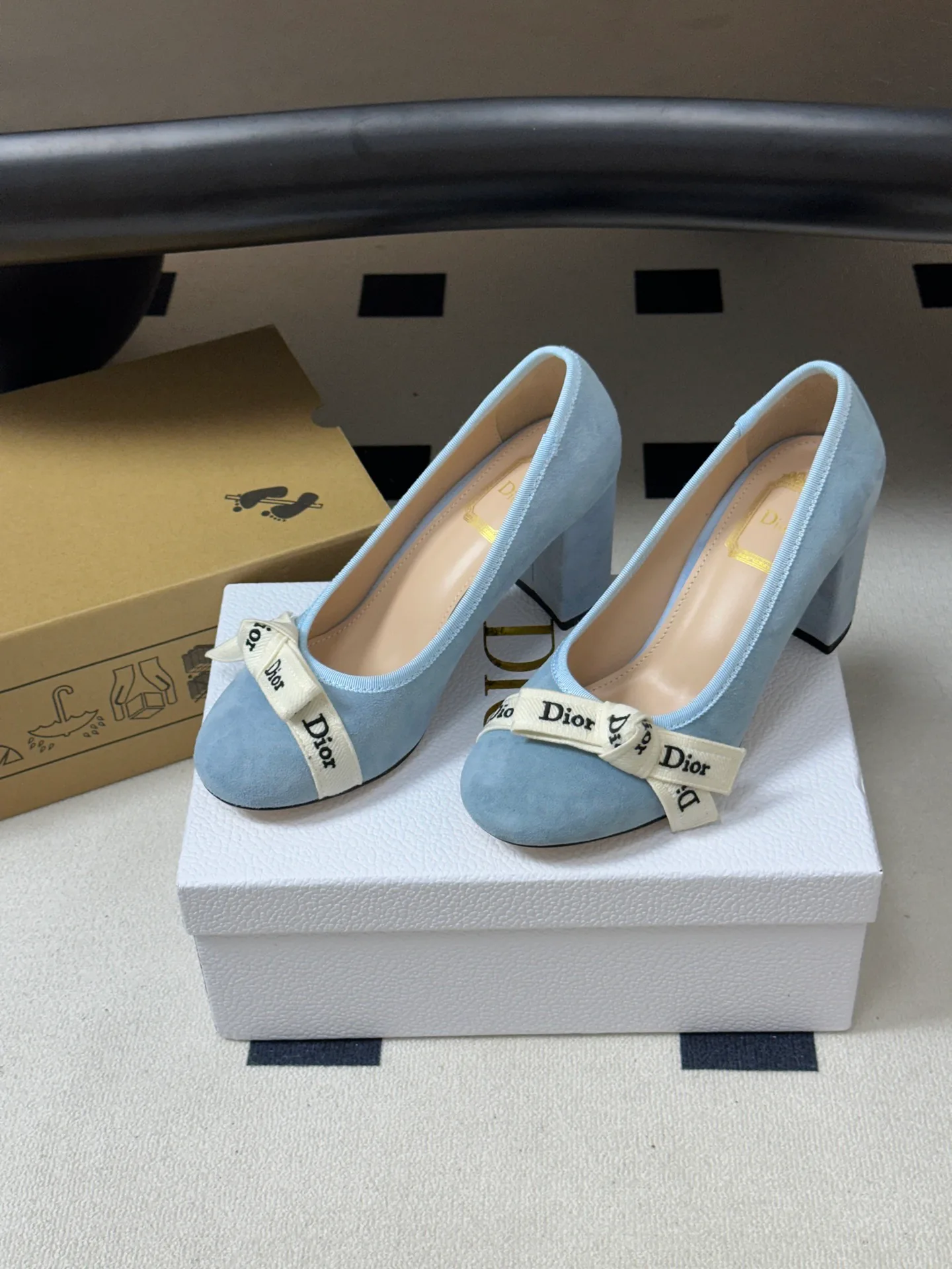 Women's Ballet Flats CHRISTIAN DIOR 18049438