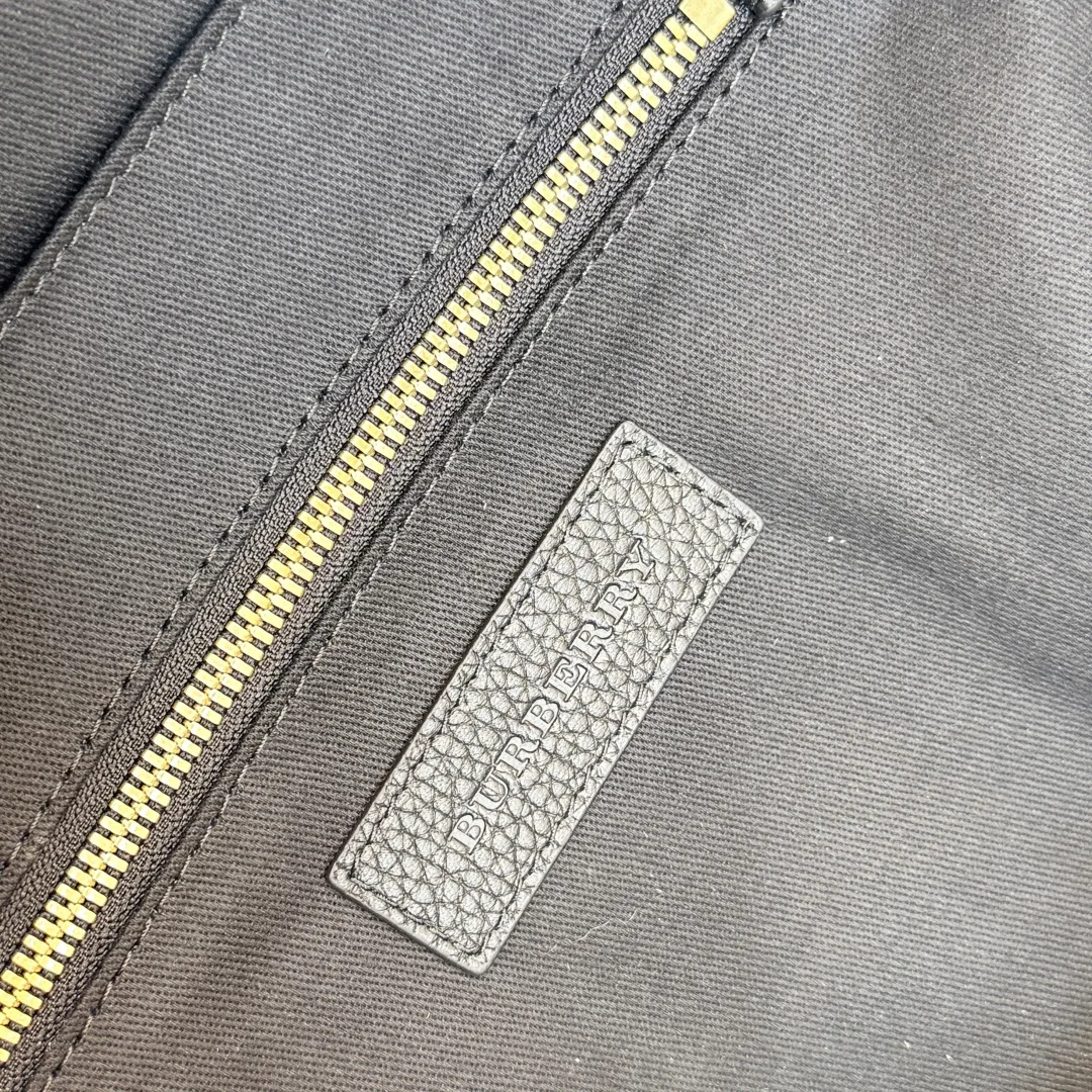 Women's Backpacks BURBERRY 17483291