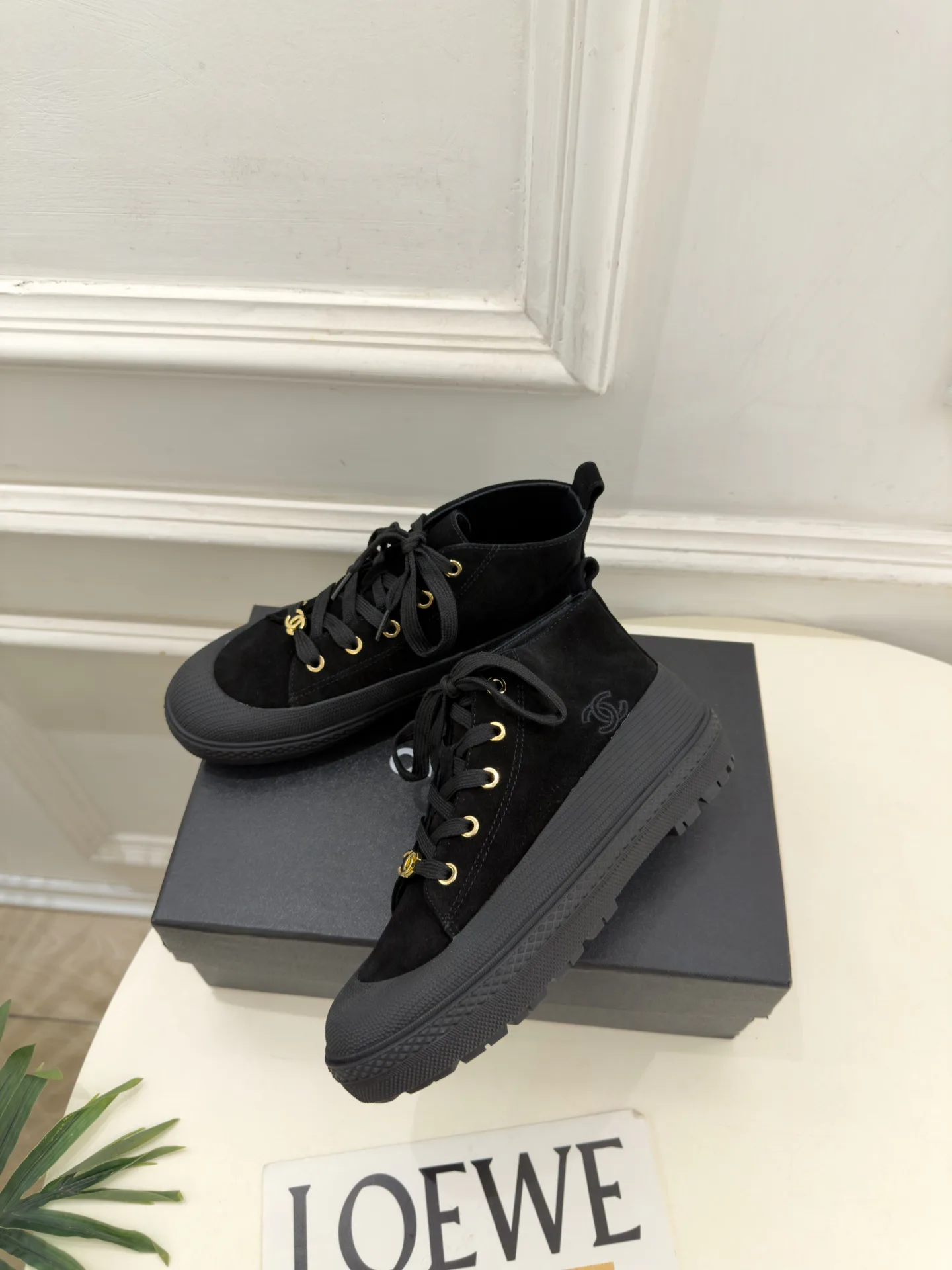 Women's Sneakers CHANEL 18346897