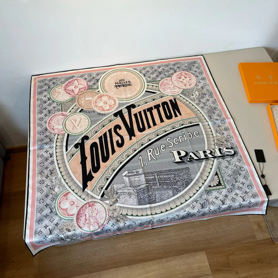 Silk Scarves LOUIS VUITTON 17498382
