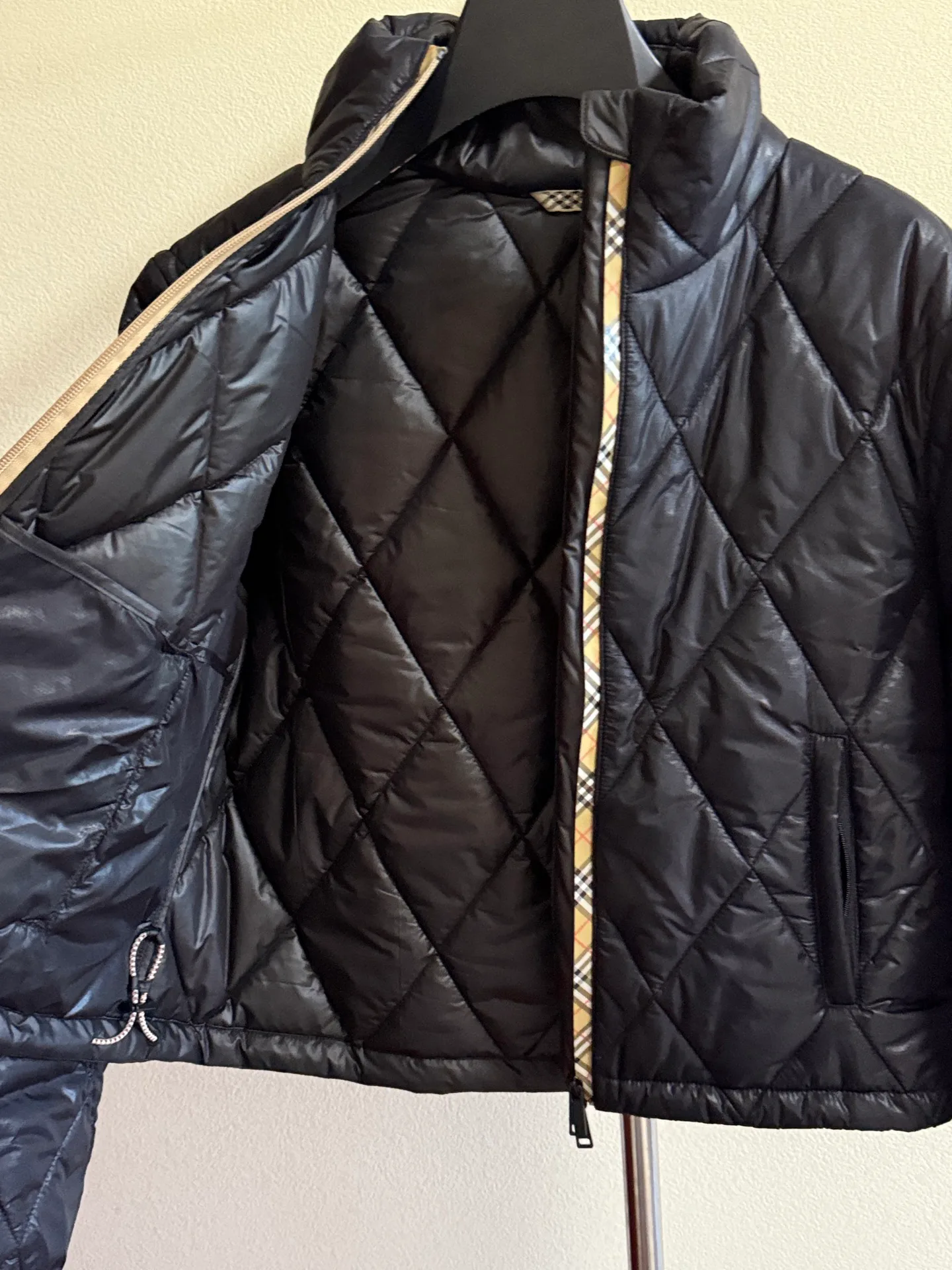 Women's Jackets And Down Jackets BURBERRY 18518523