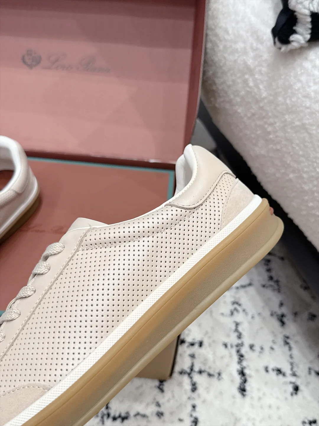 Women's Sneakers LORO PIANA 18133277