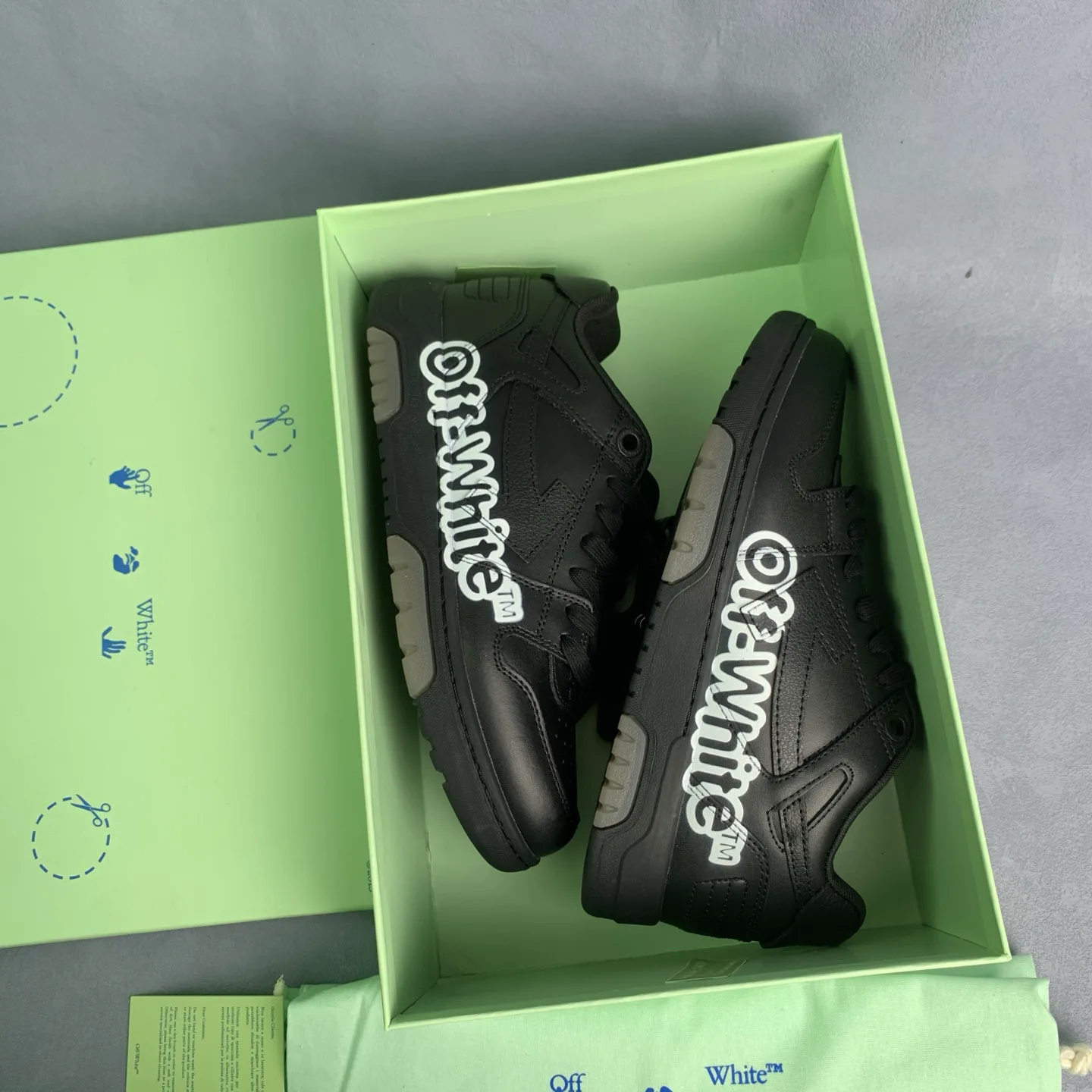 Women's Sneakers OFF-WHITE 17776390