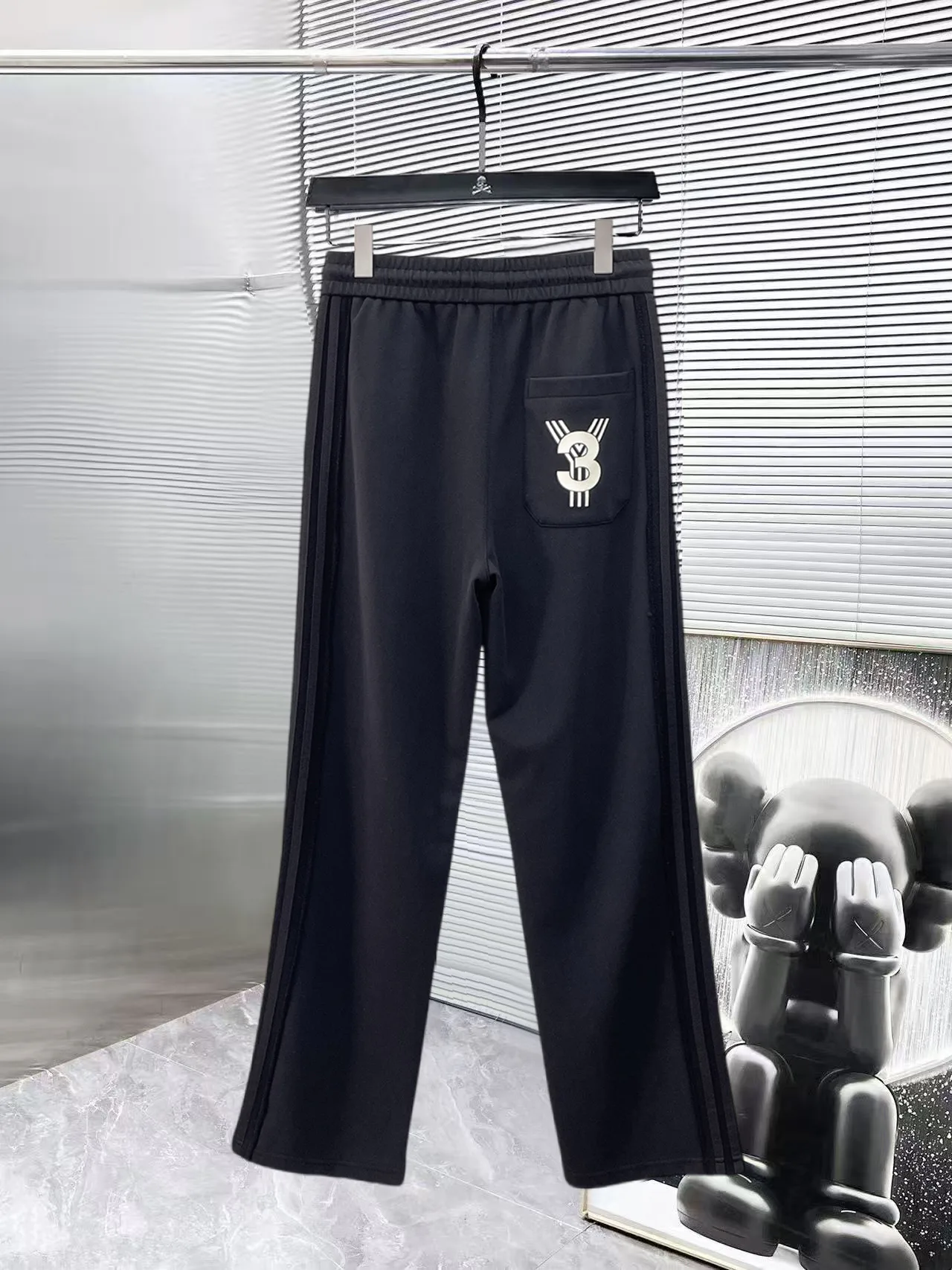 Men's Trousers Y-3 18197375