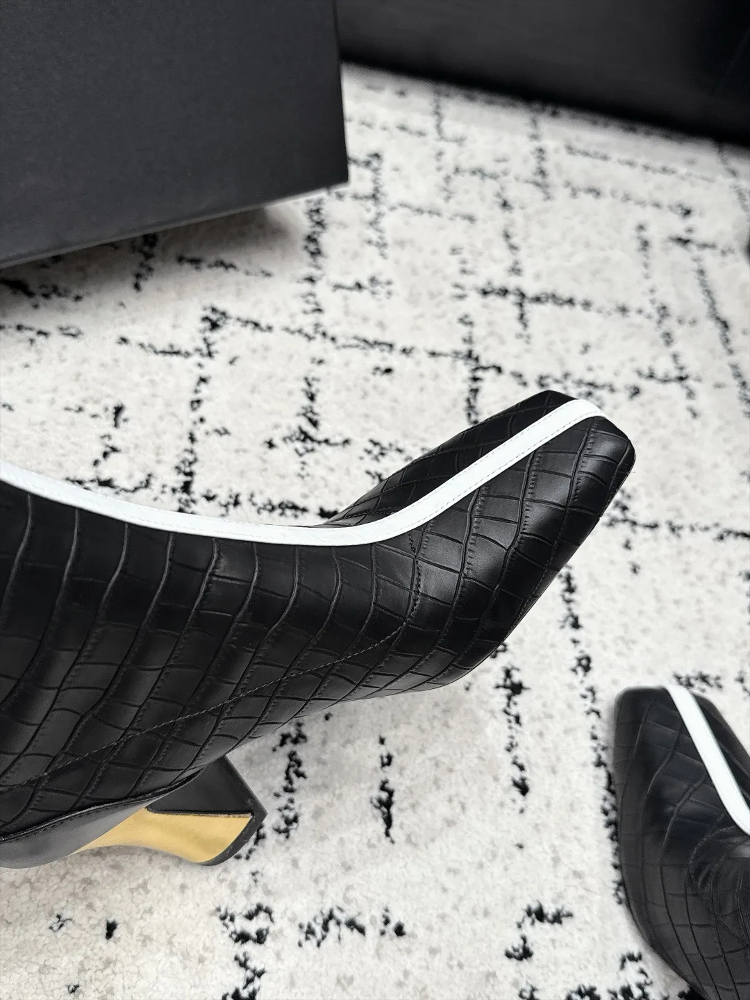 Women's Boots CHANEL 18406506