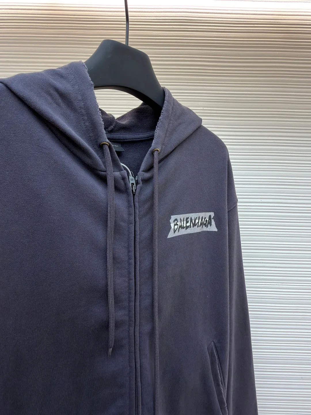 Men's Sweatshirts And Hoodies BALENCIAGA 17699436