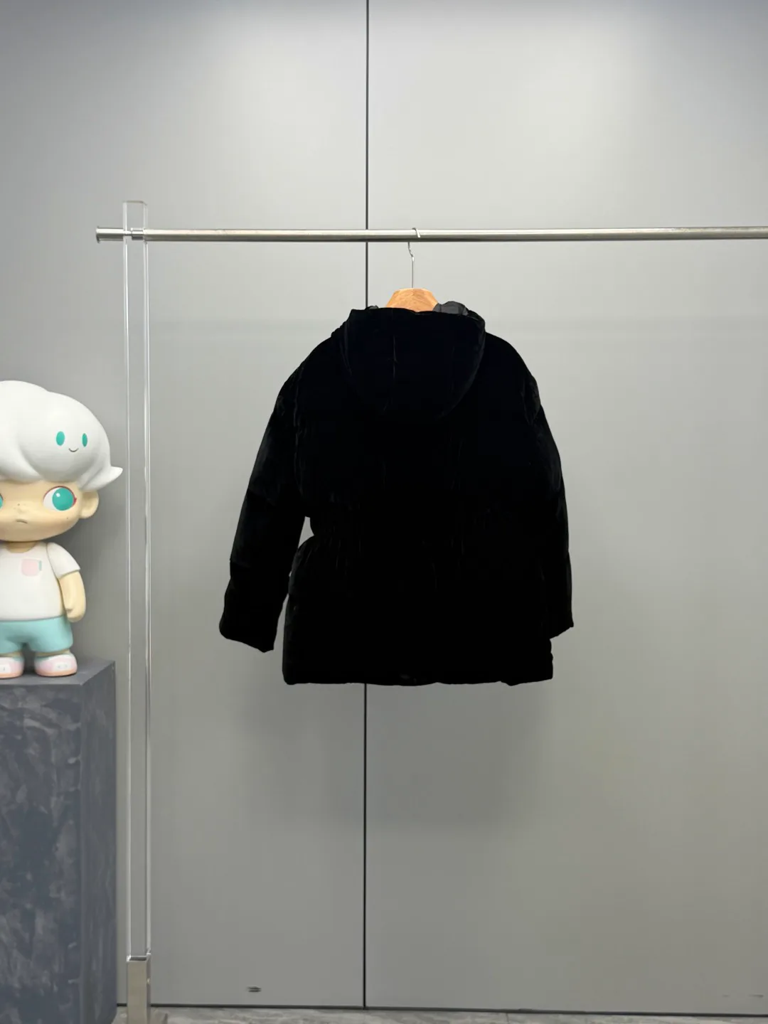 Women's Jackets And Down Jackets PRADA 18111149
