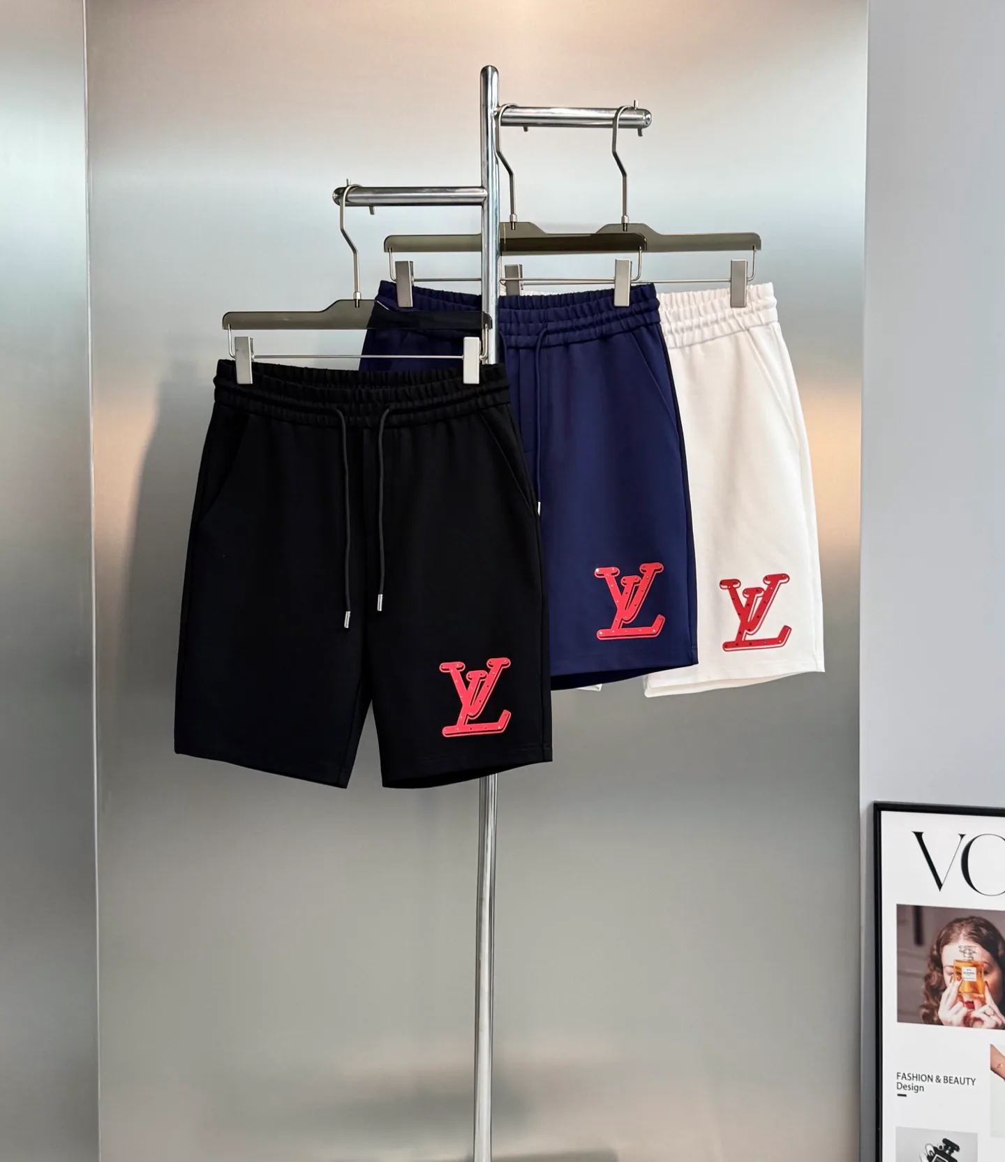 Men's Shorts LOUIS VUITTON 17223661