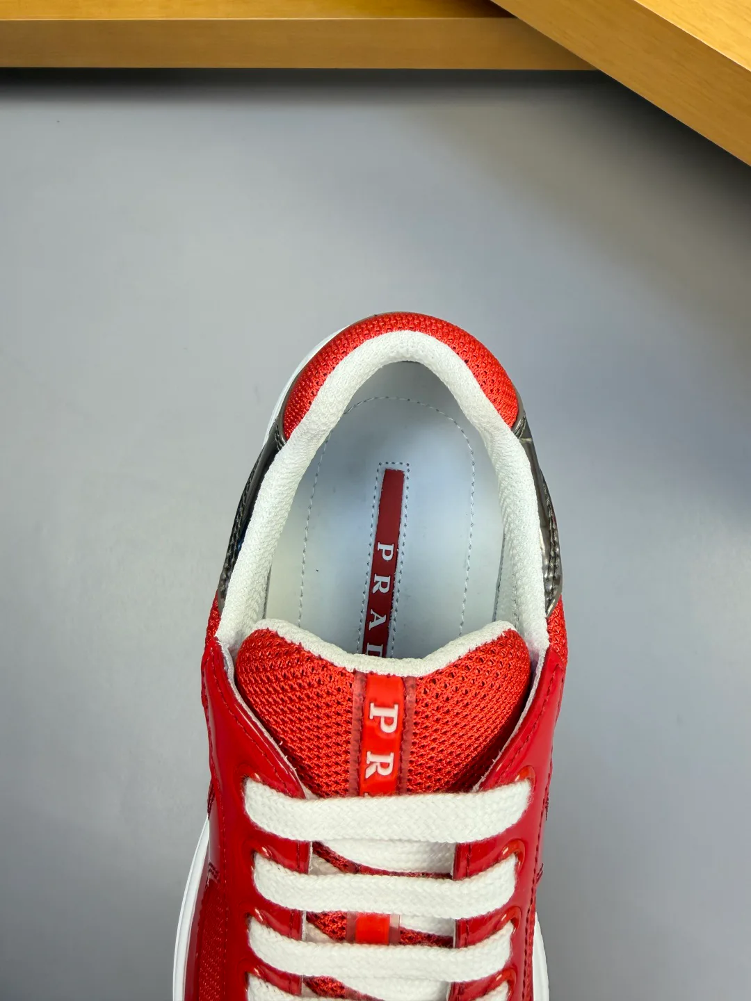 Men's Sneakers PRADA 17955081