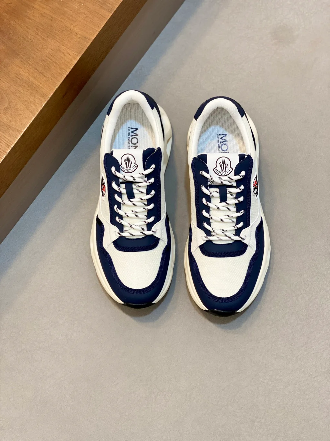 Кроссовки Мужские Moncler 18586371