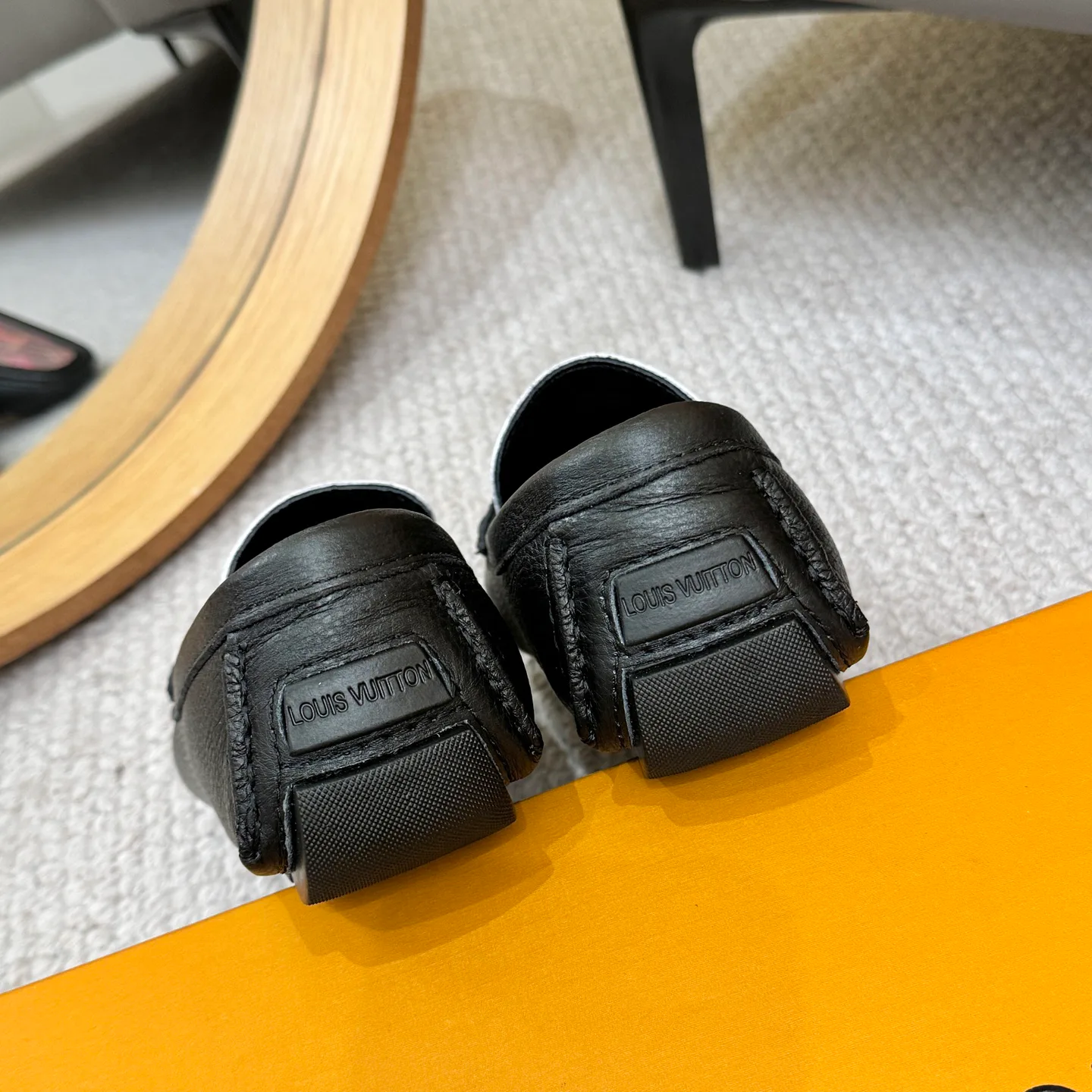 Men's Loafers And Dress Shoes LOUIS VUITTON 17514749