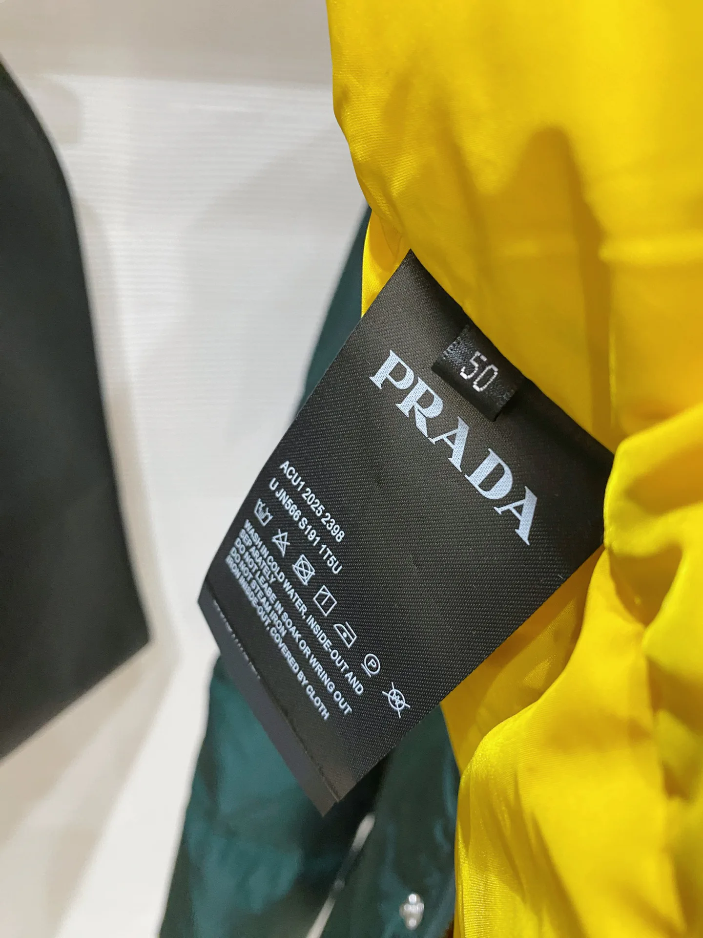 Men's Jackets And Down Jackets PRADA 17930667