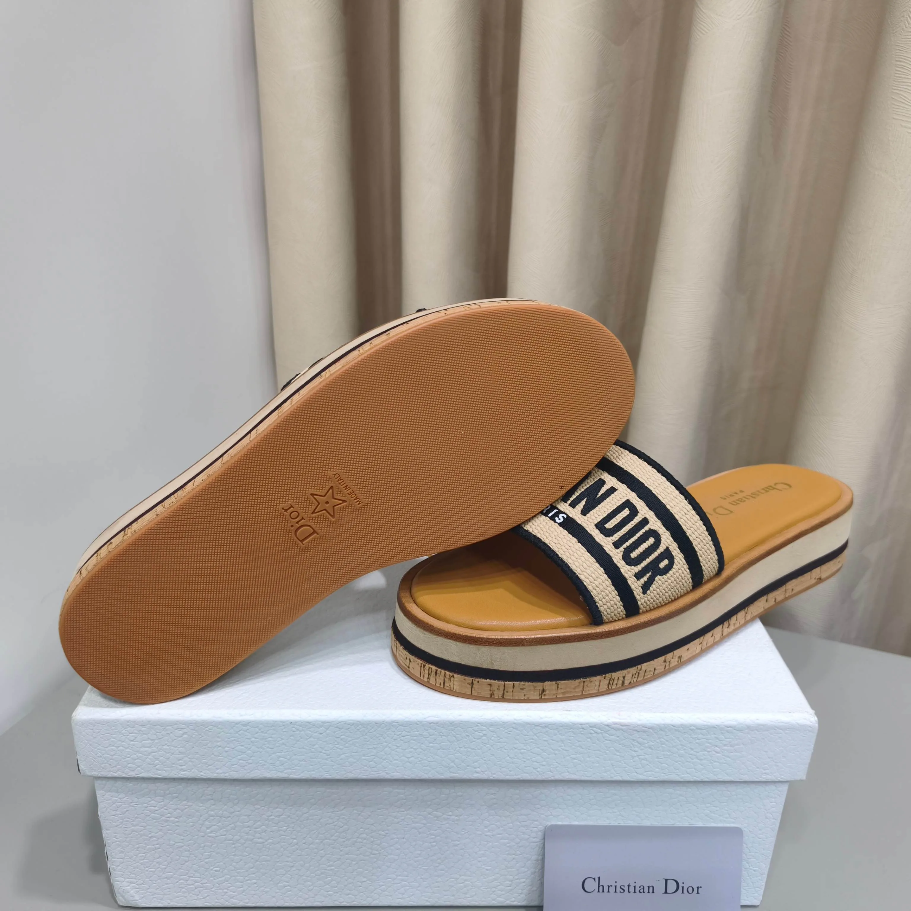 Women's Flip-Flops CHRISTIAN DIOR 17988719