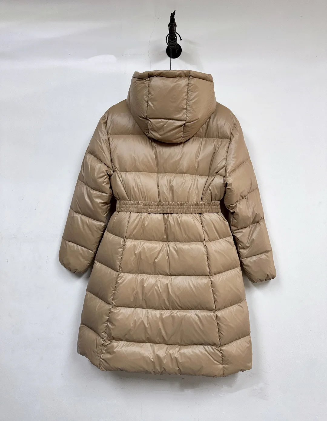 Women's Jackets And Down Jackets MONCLER 17810364