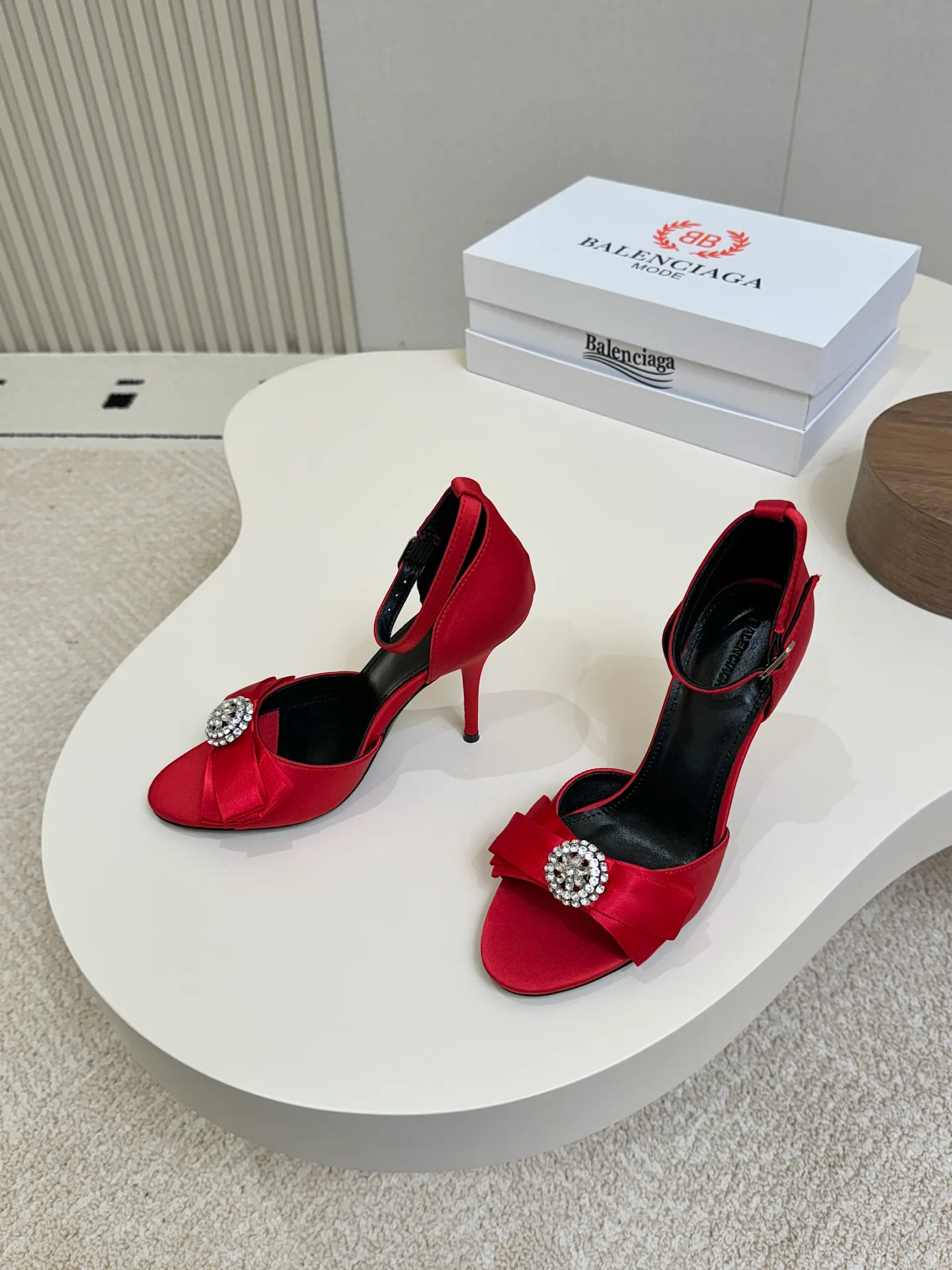 Women's Open-Toe Sandals BALENCIAGA 18083174