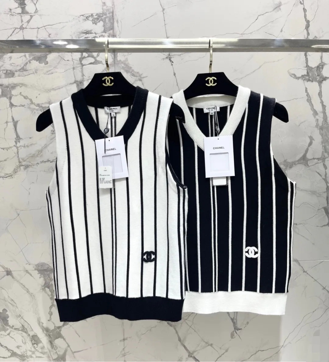 Women's Vests CHANEL 18138579