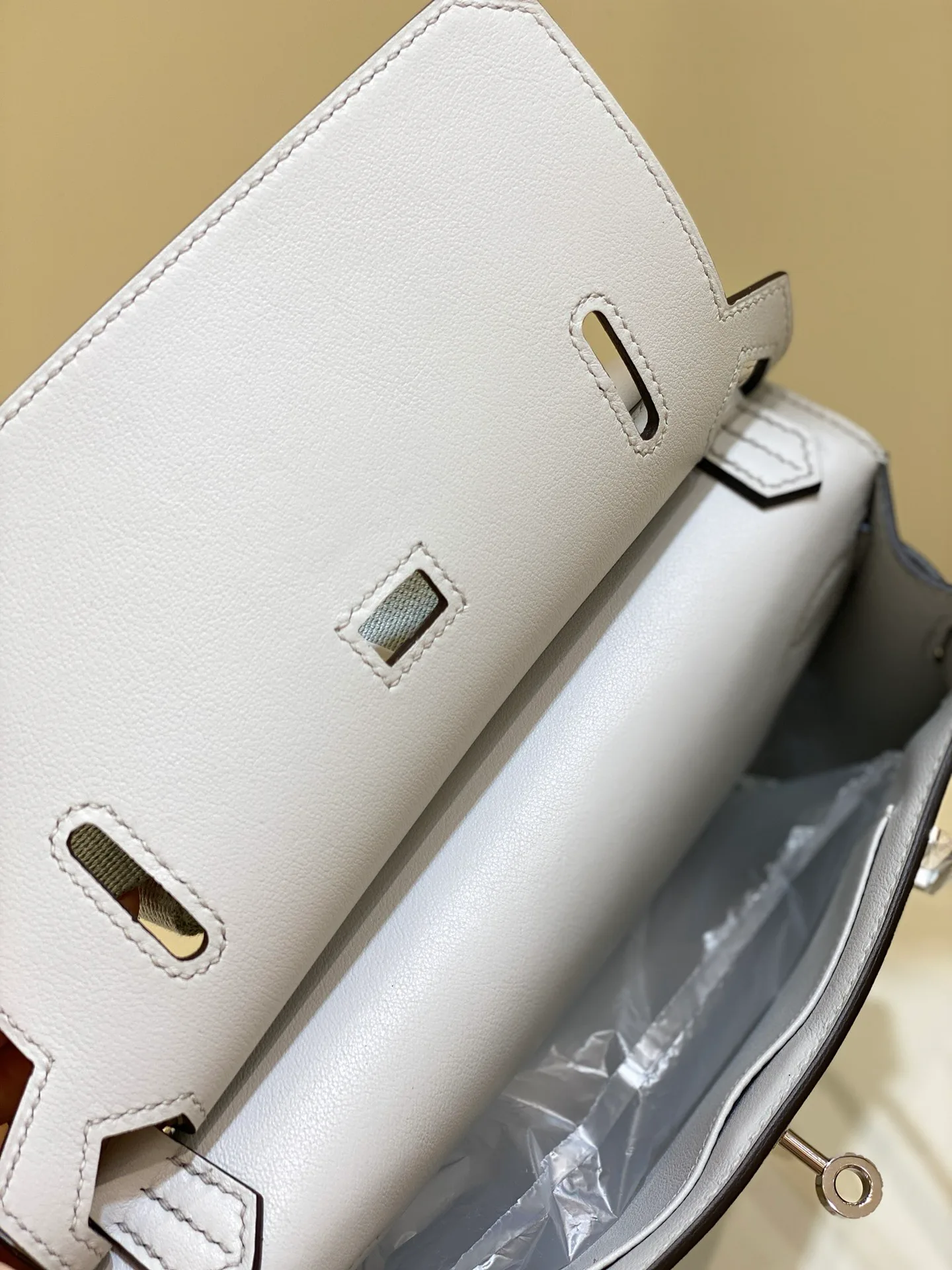 Women's Classic Handbags HERMES 18076602