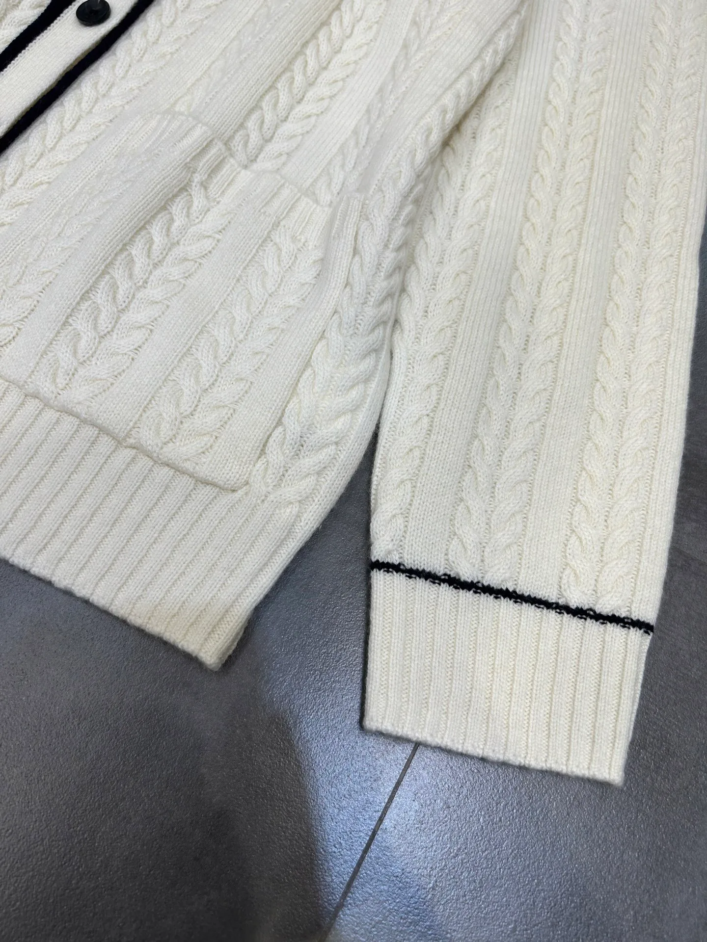 Women's Jumpers And Sweaters LORO PIANA 17959307