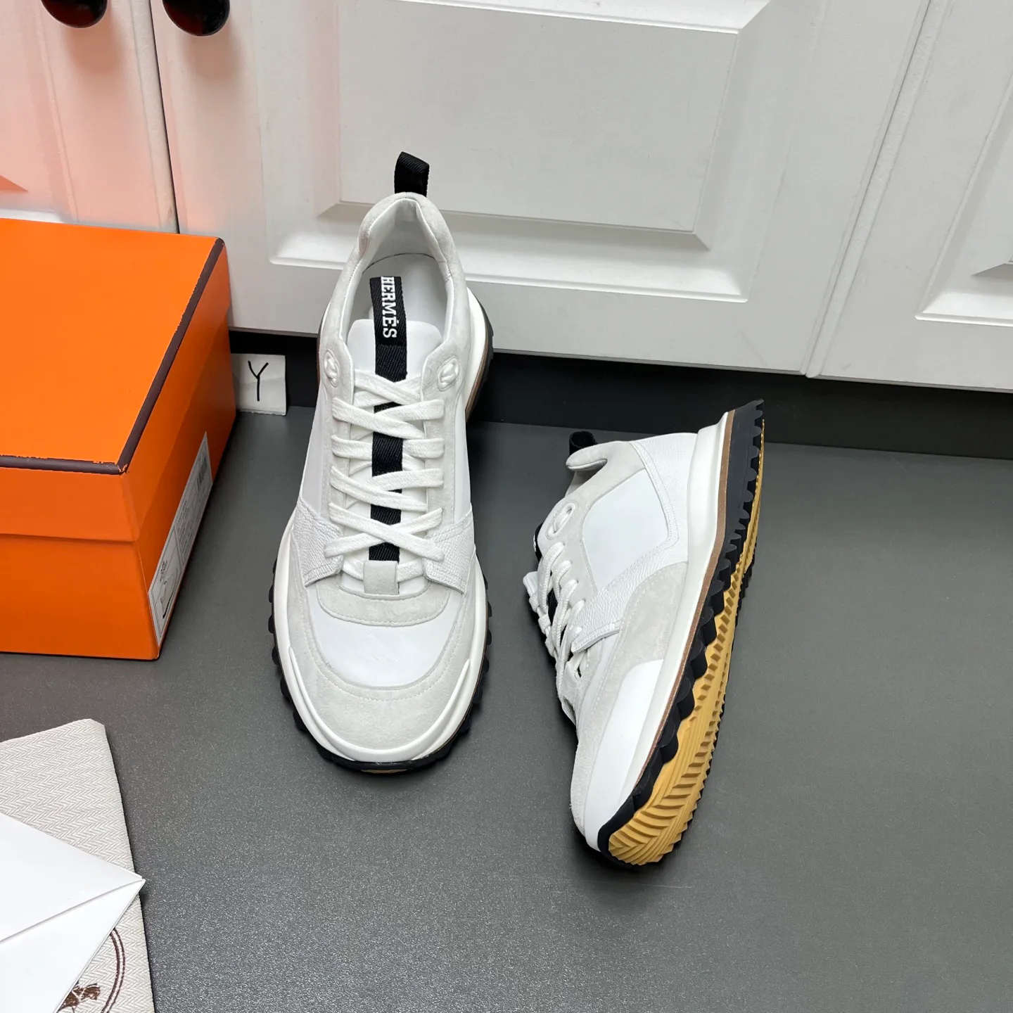 Men's Sneakers HERMES 18244536