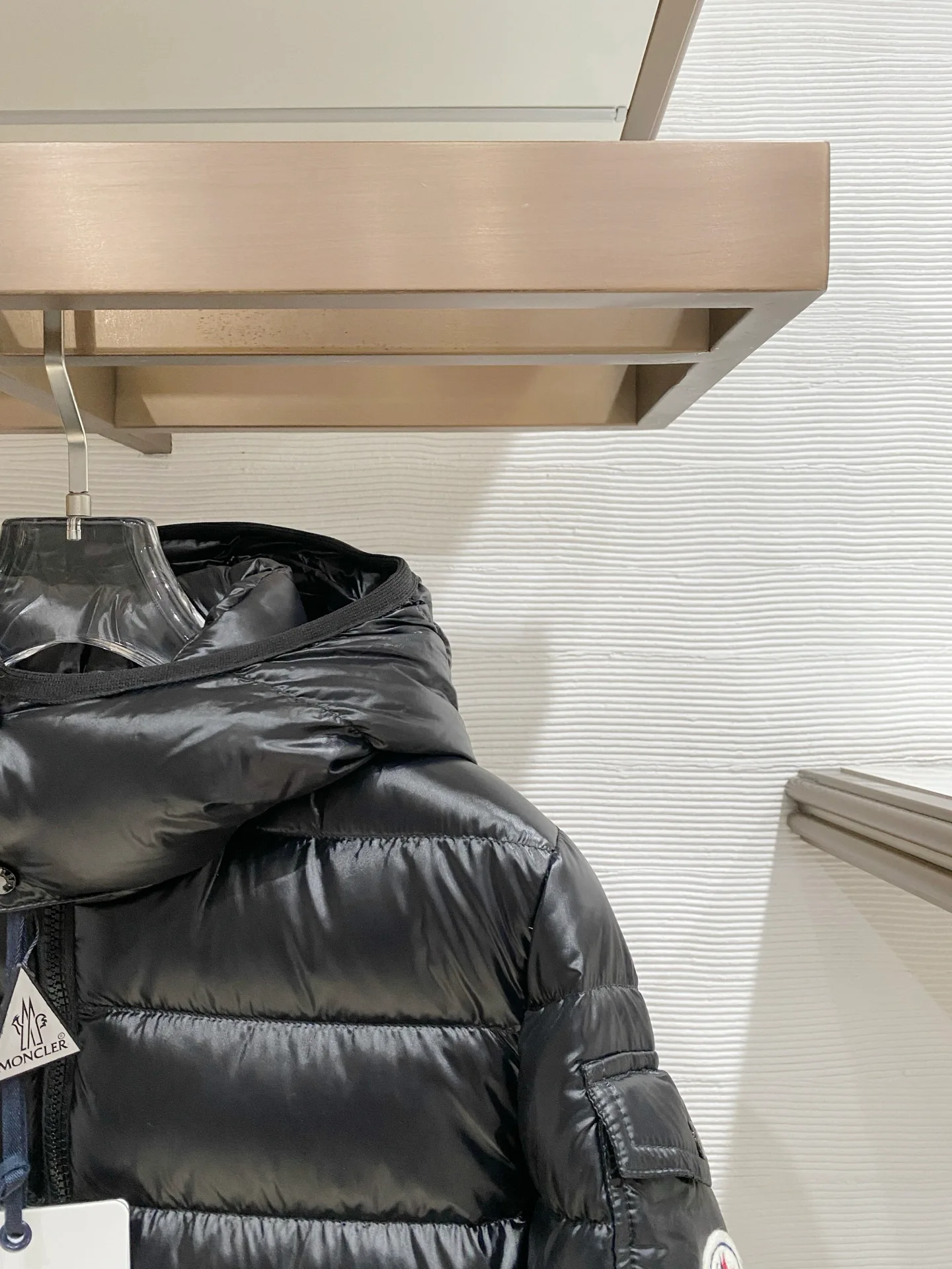 Women's Jackets And Down Jackets MONCLER 17896860