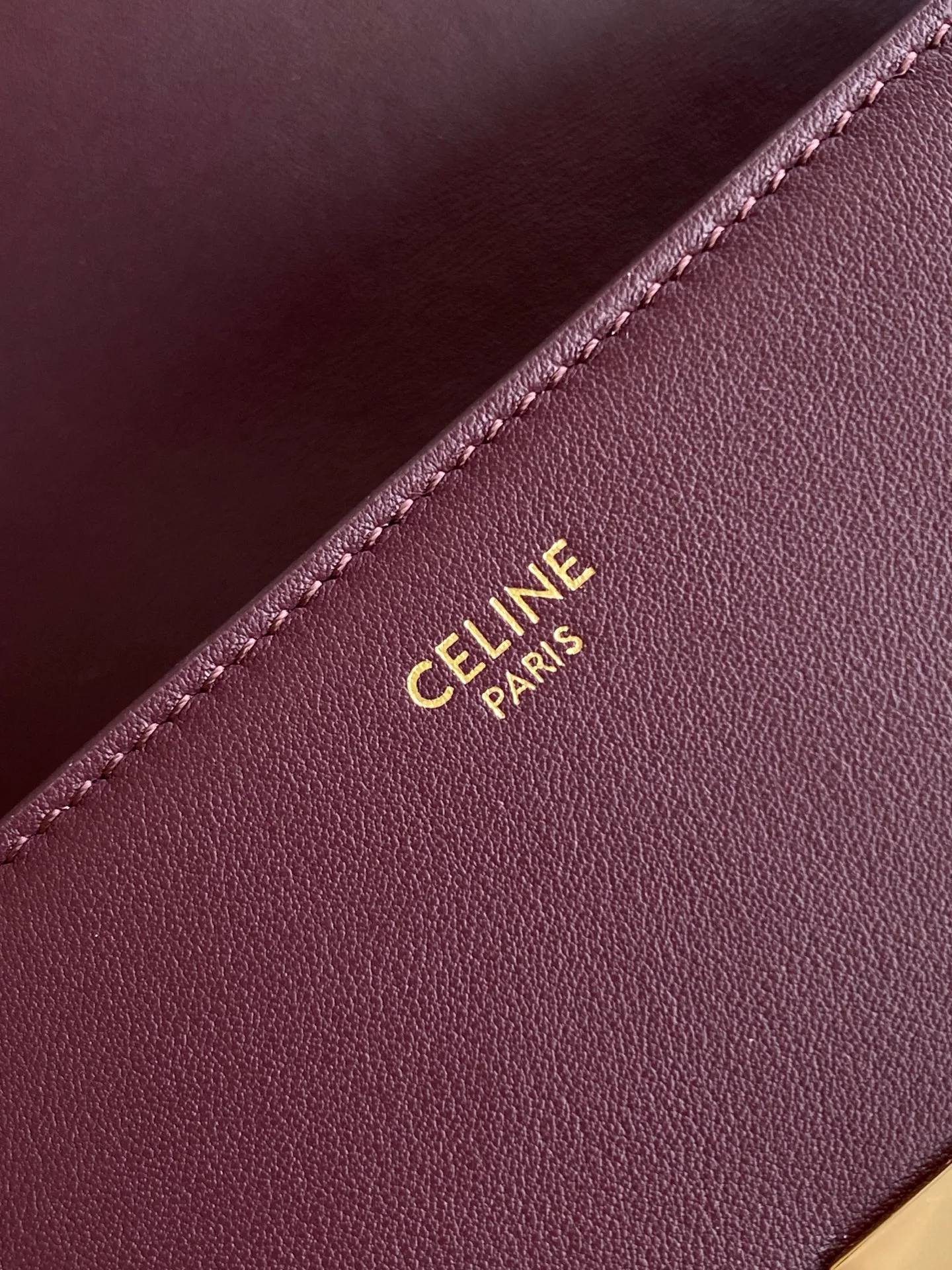 Women's Classic Handbags CELINE 18310391