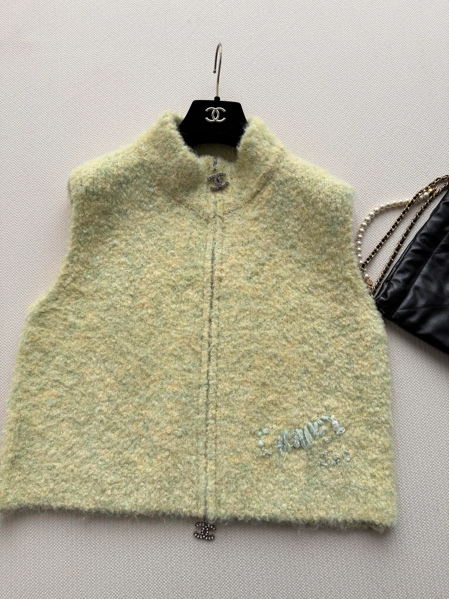 Women's Vests CHANEL 18015804