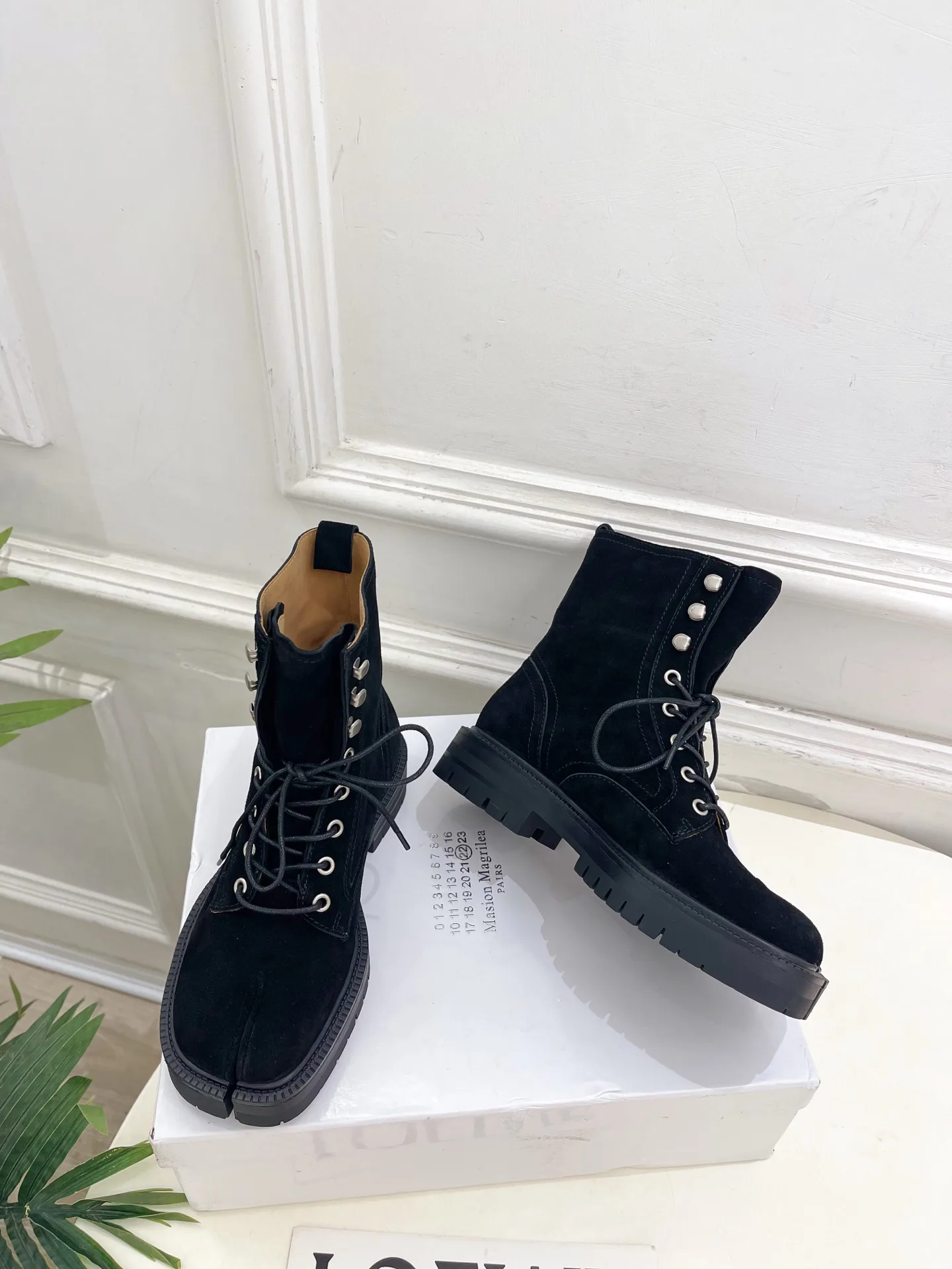 Women's Ankle Boots MAISON MARGIELA 18143110