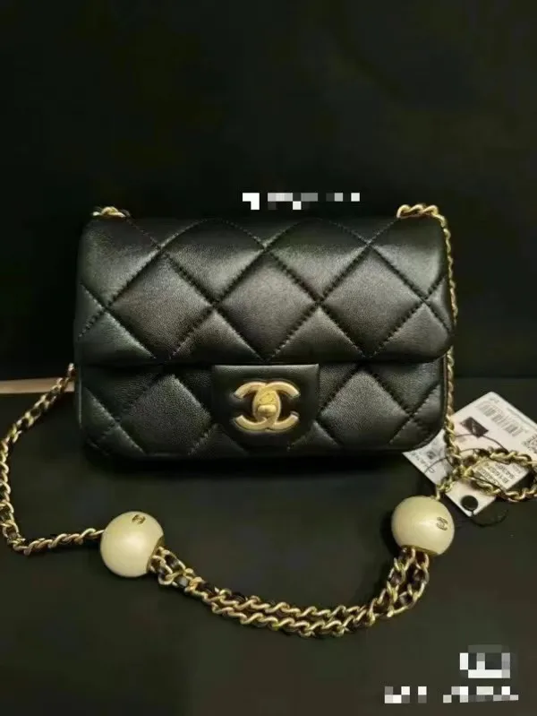 Women's Classic Handbags CHANEL 18066117
