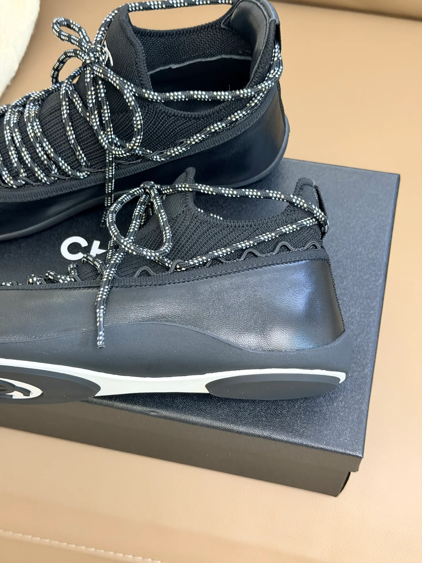 Women's Sneakers CHANEL 17510618