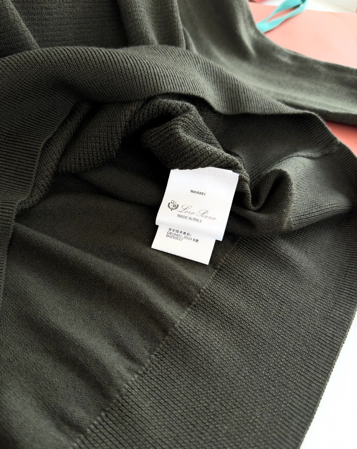 Men's Jumpers And Sweaters LORO PIANA 18084427